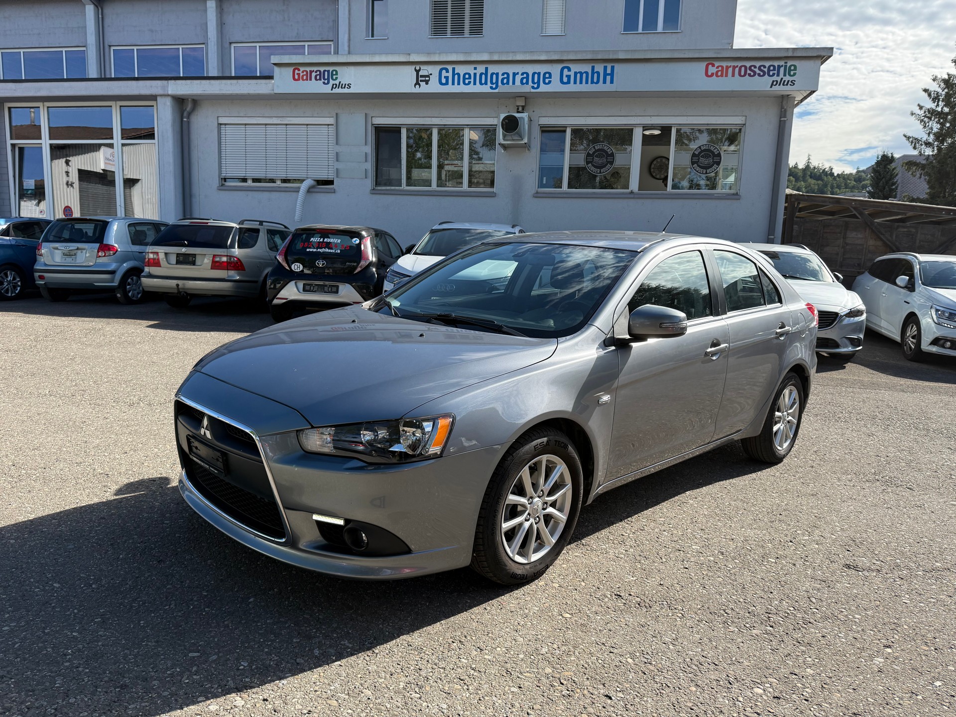 MITSUBISHI Lancer Sportback 1.8 Invite CVT-image-0