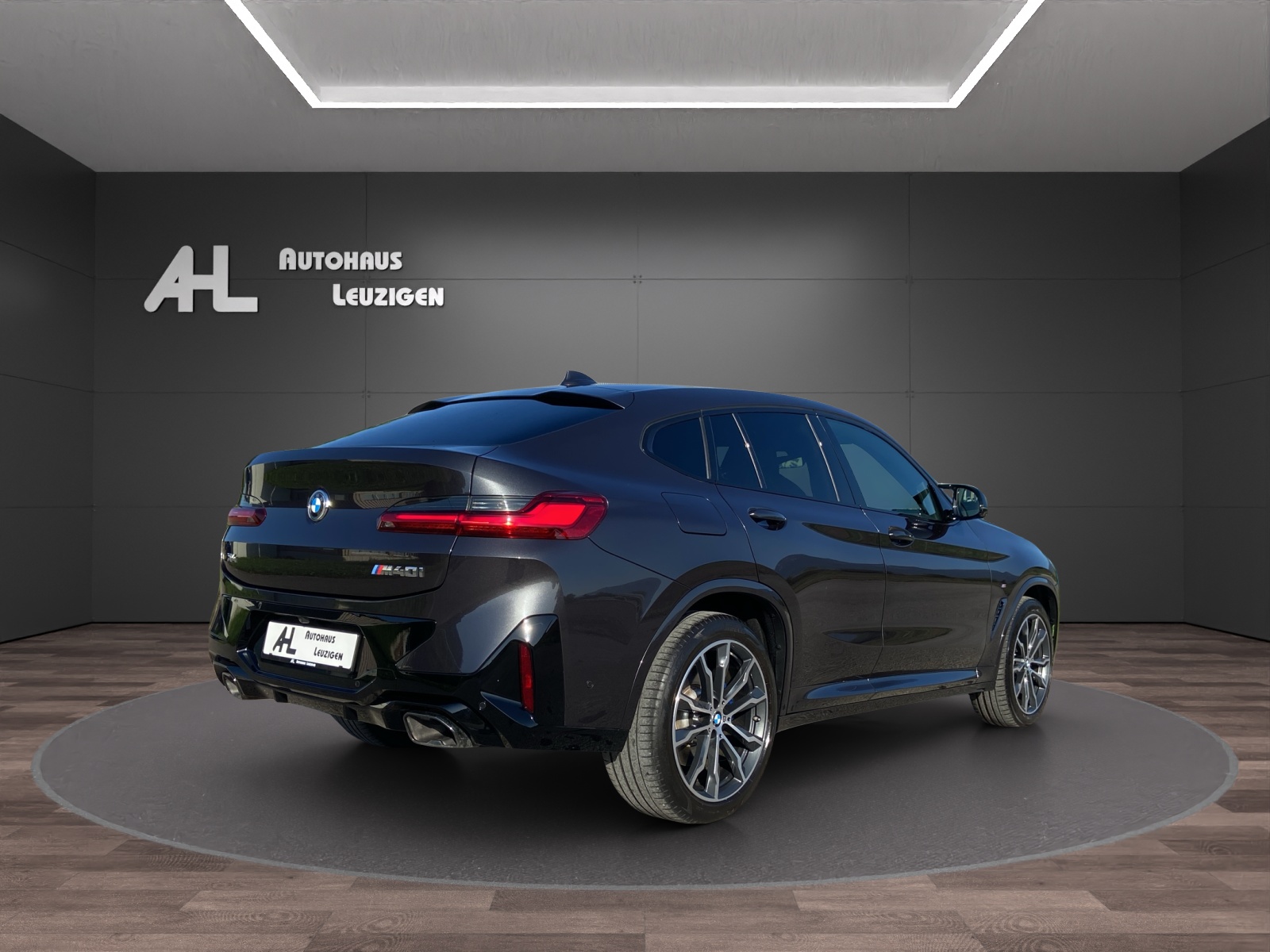 BMW X4 M40i 48V Steptronic-image-4