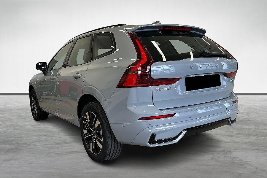VOLVO XC60 T6 eAWD PluginHybrid Plus Dark Geartronic-image-6