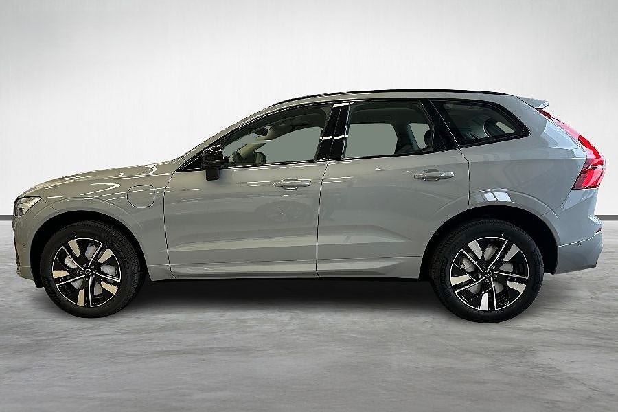 VOLVO XC60 T6 eAWD PluginHybrid Plus Dark Geartronic-image-7