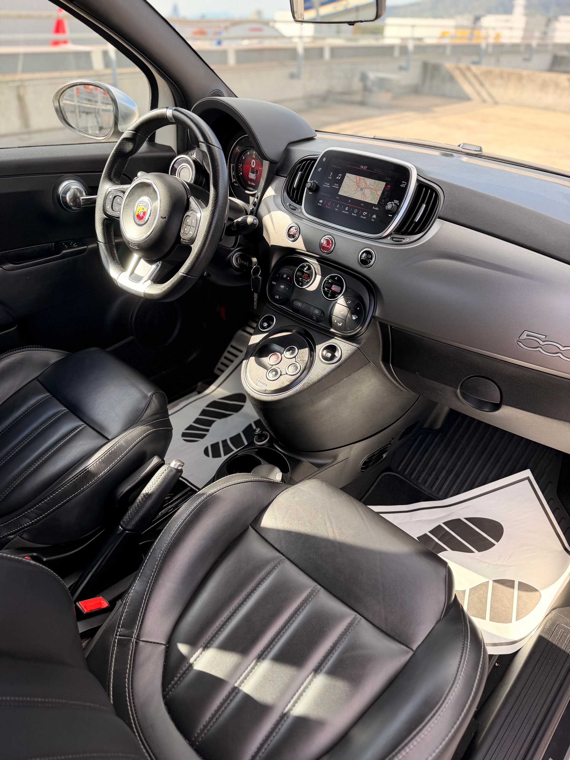 FIAT 595 1.4 16V Turbo Abarth Cabrio Turismo Dualogic-image-10