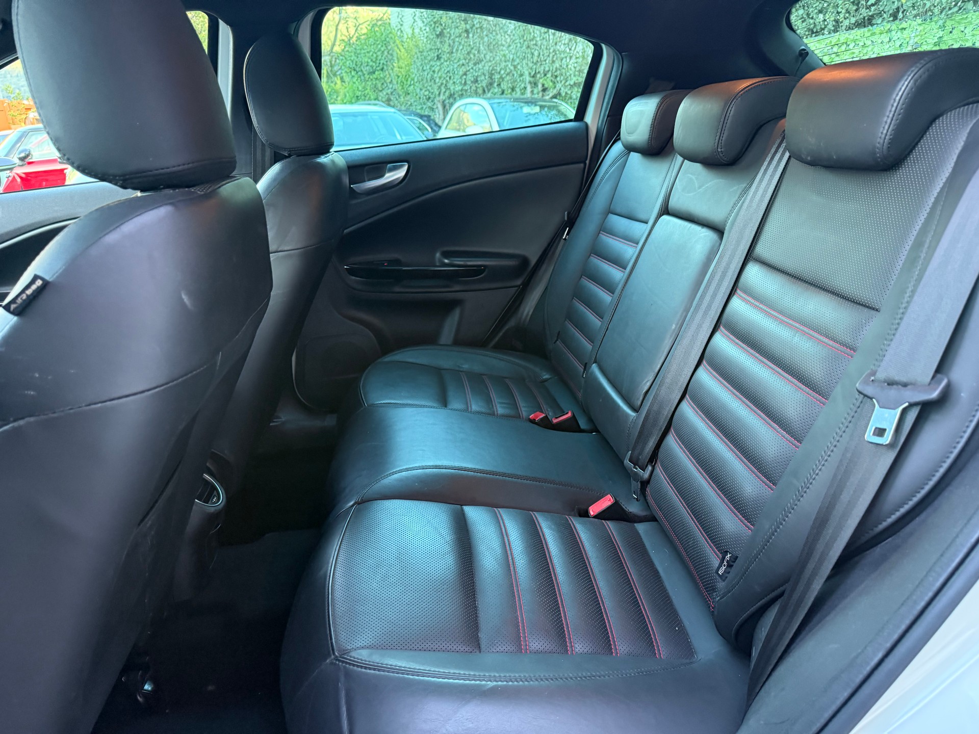 ALFA ROMEO Giulietta 2.0 JTDM Distinctive TCT-image-17