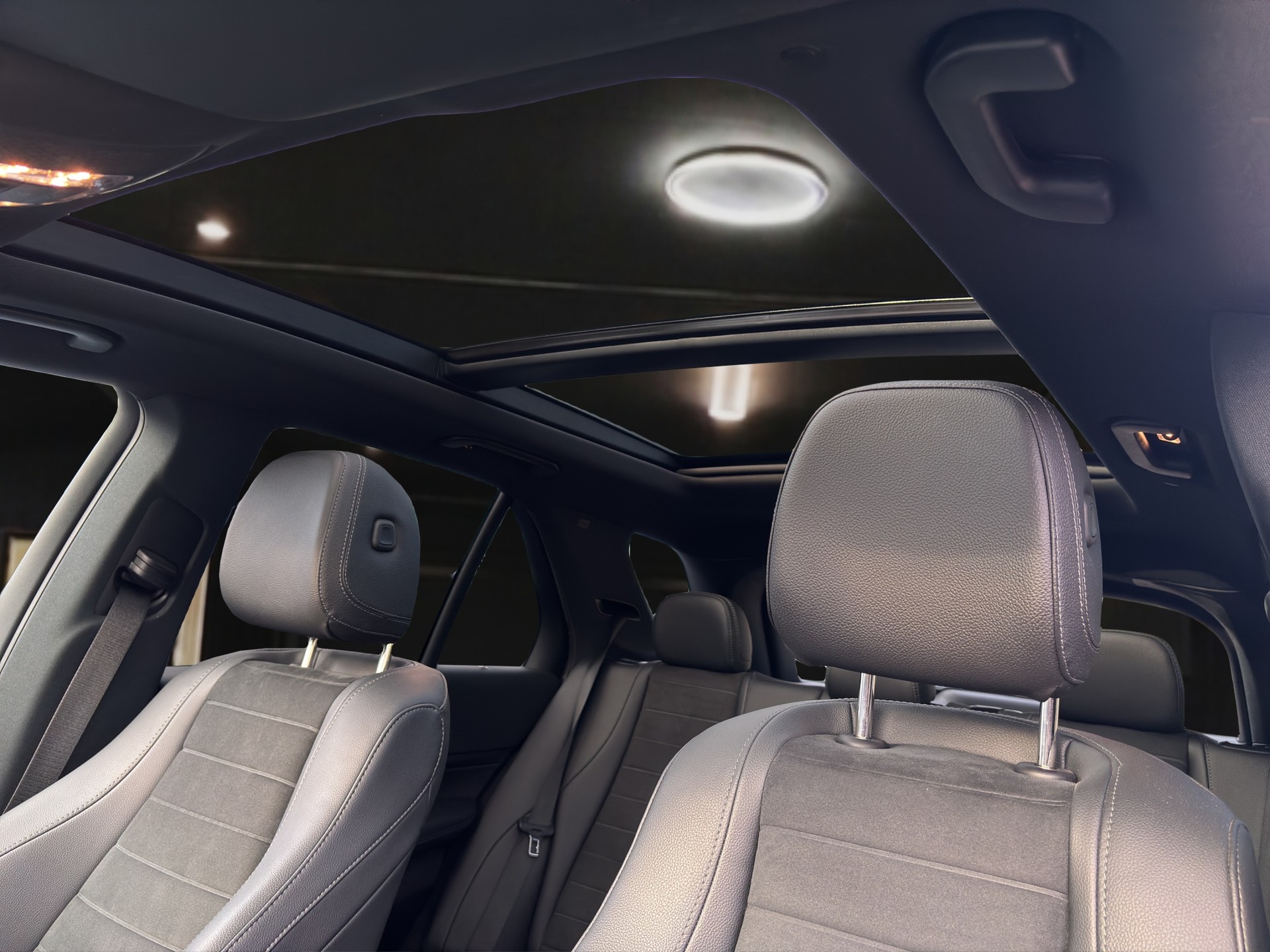 MERCEDES-BENZ GLE 400 d AMG Line 4matic-image-10