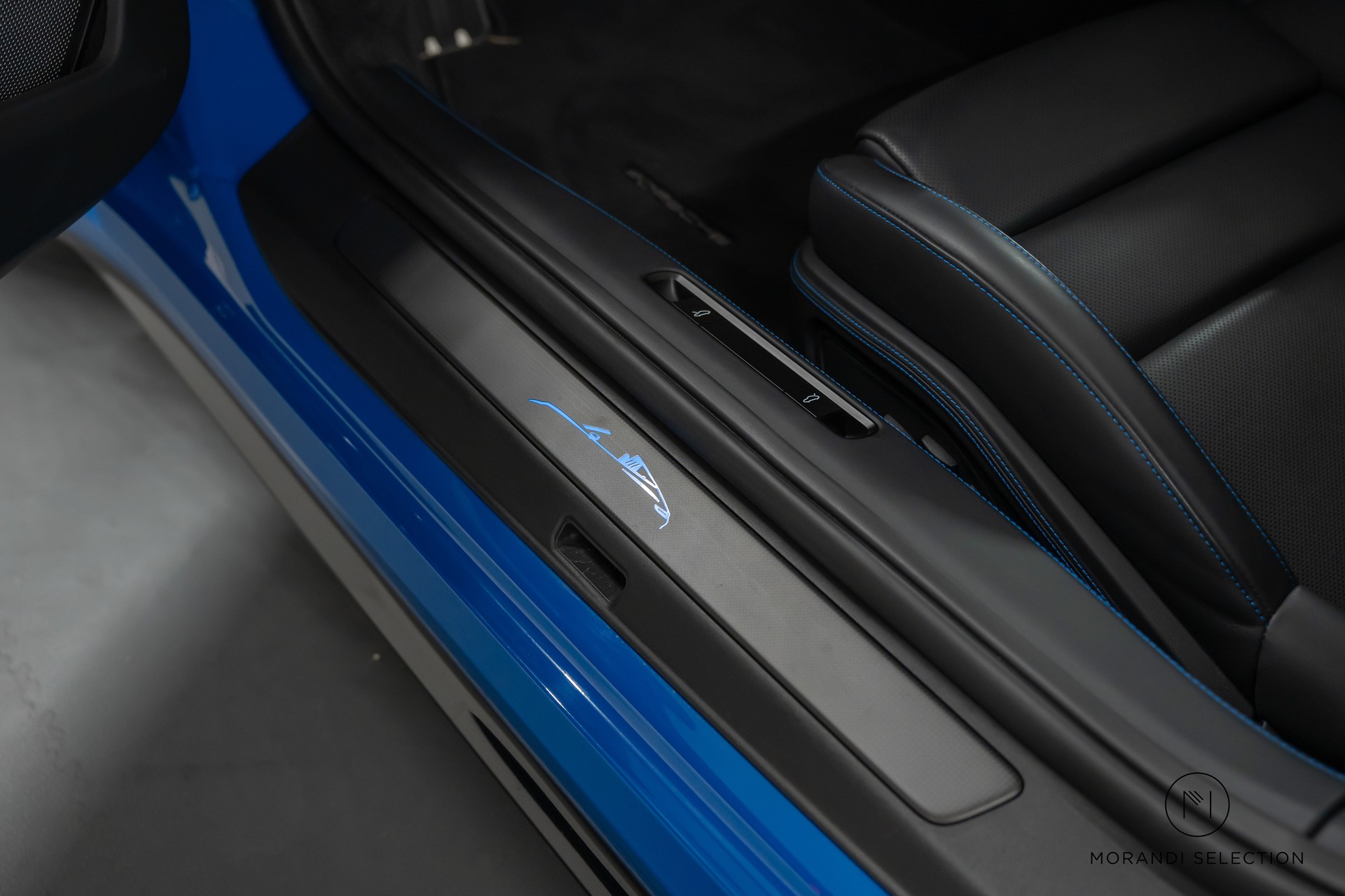 PORSCHE 911 Targa 3.6 Carrera 4 GTS PDK-image-16