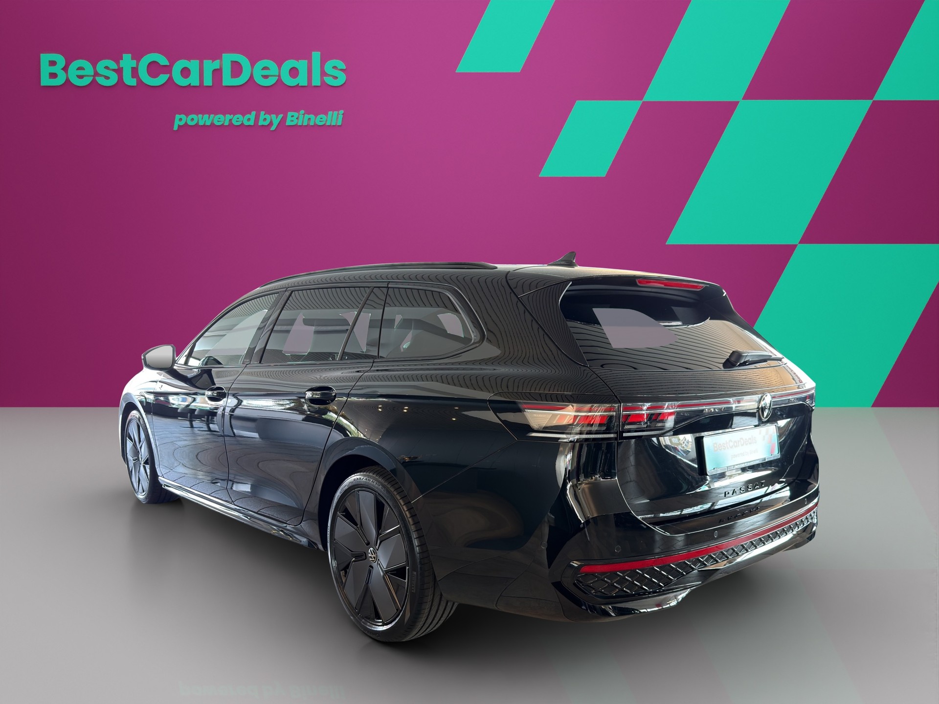 VW Passat R-Line 2.0 TSI DSG-image-4