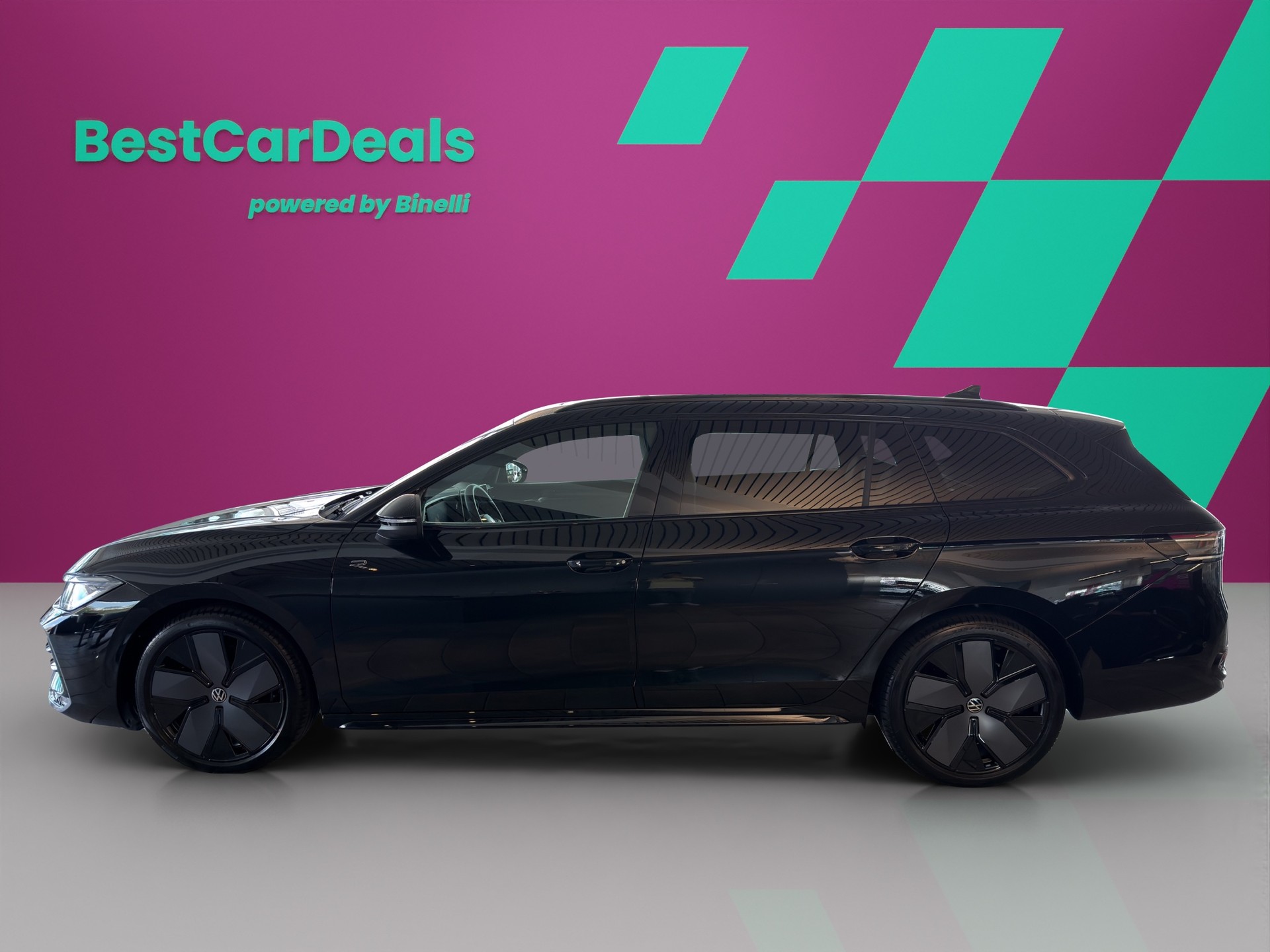 VW Passat R-Line 2.0 TSI DSG-image-5