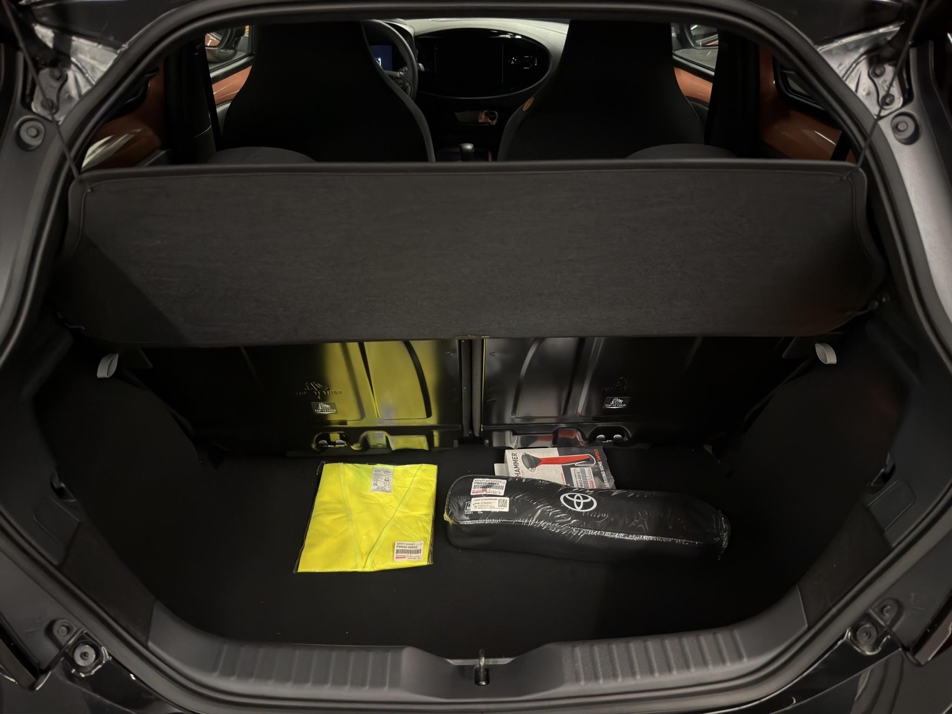 TOYOTA Aygo X 1.5 VVT-i HSD Trend-image-14