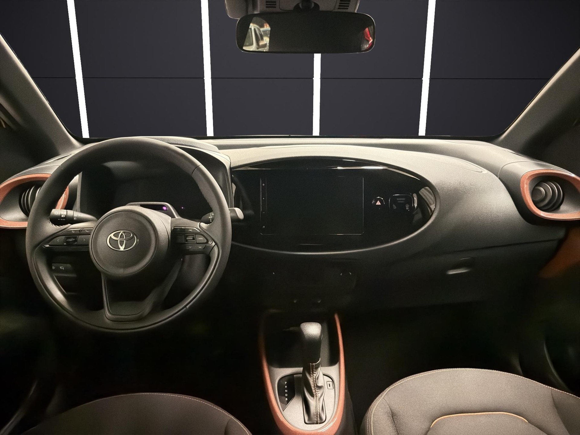 TOYOTA Aygo X 1.5 VVT-i HSD Trend-image-11