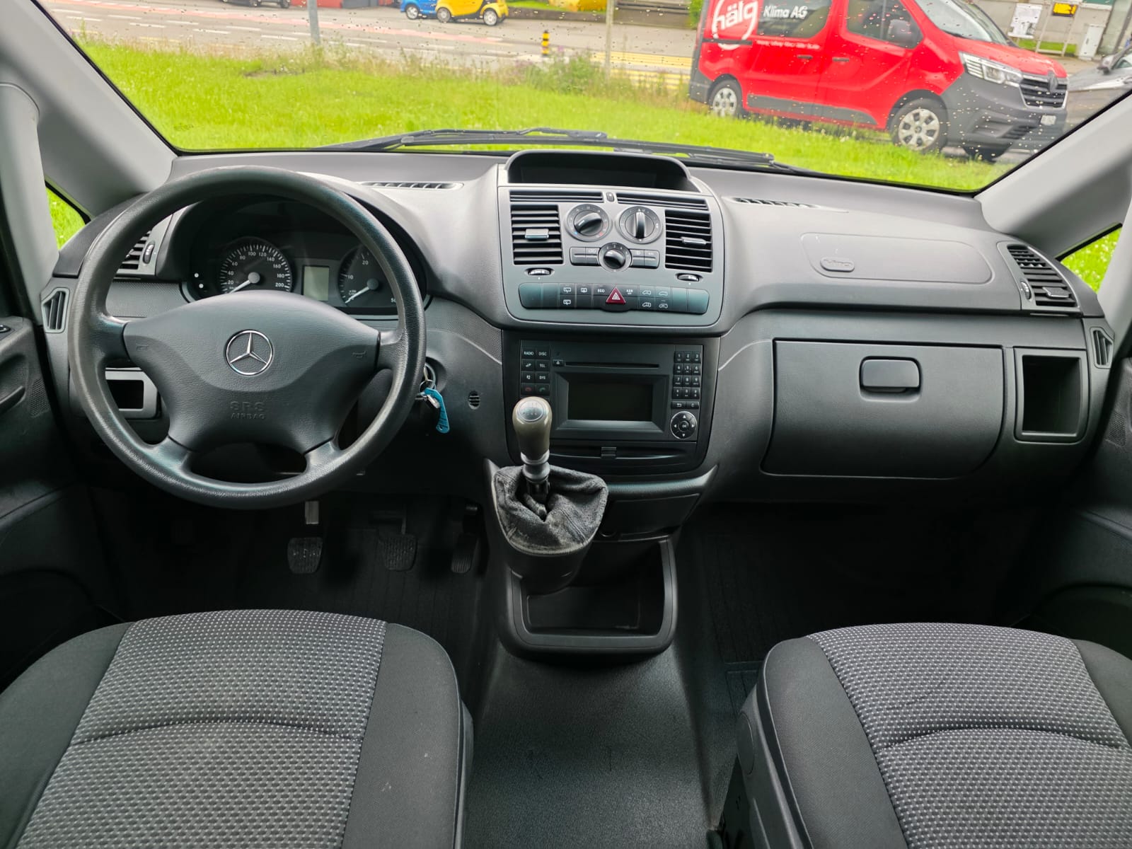 MERCEDES-BENZ Vito 113 CDI Blue Efficiency L-image-9