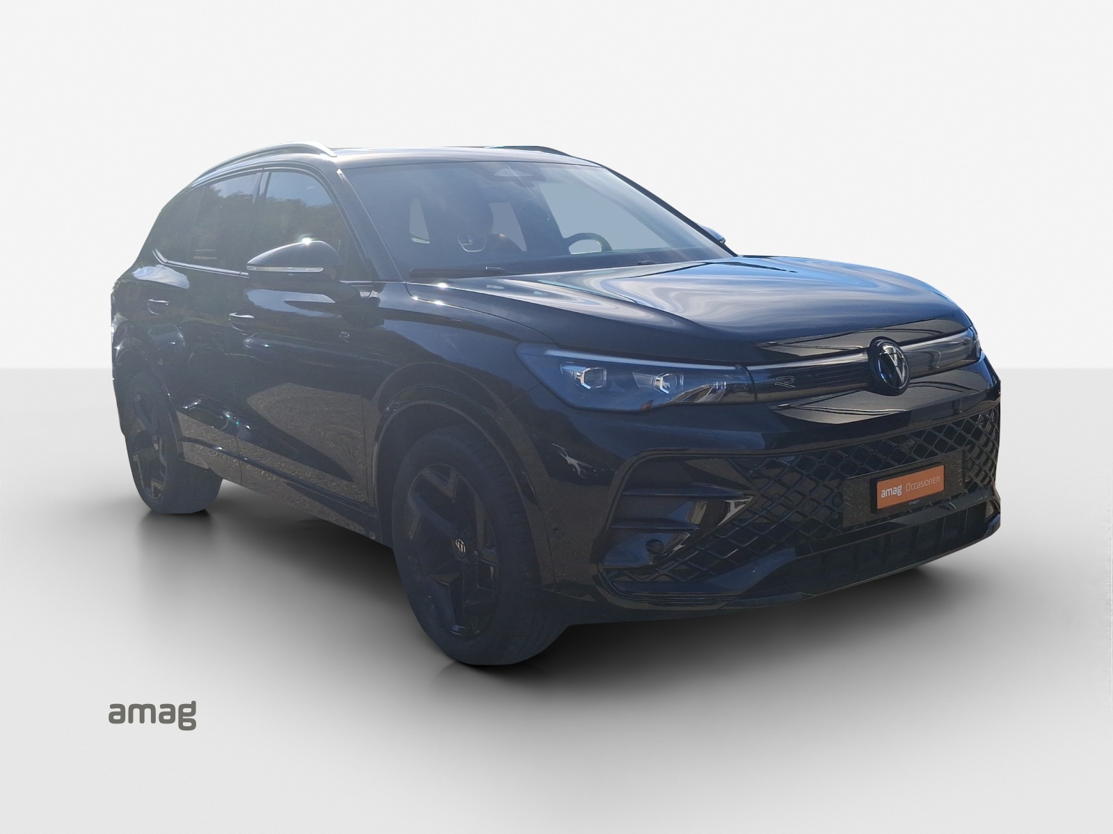 VW Tiguan 2.0 TSI DSG R-Line 4Motion-image-5