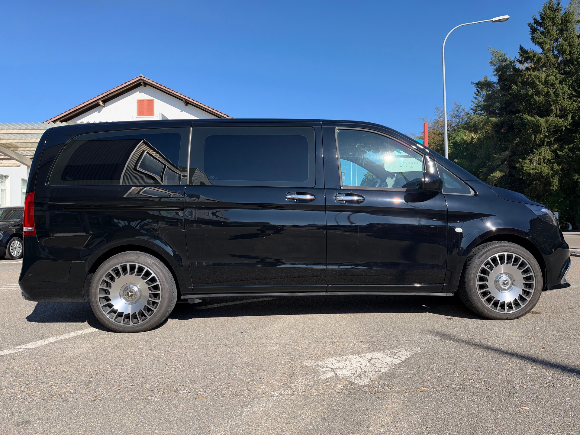 MERCEDES-BENZ Vito 114 CDI Lang Pro Tourer 4Matic 9G-Tronic-image-3