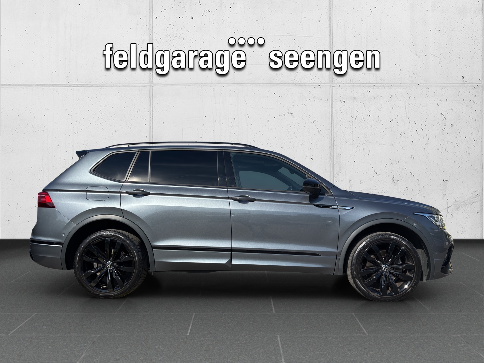 VW Tiguan Allspace 2.0 TDI SCR R-Line 4Motion DSG mit AHK, Leder mit Memory-Funktion & aktiver Klimatisierung-image-3