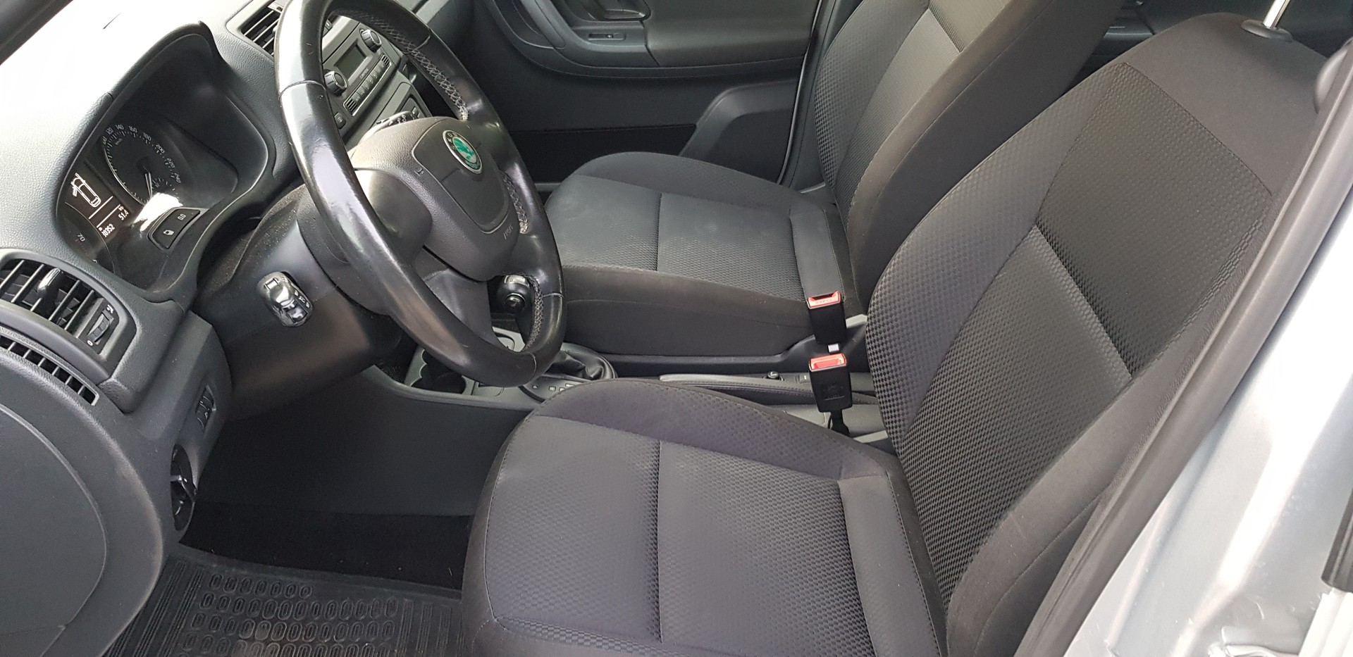 SKODA Roomster 1.2 TSI Style DSG-image-10