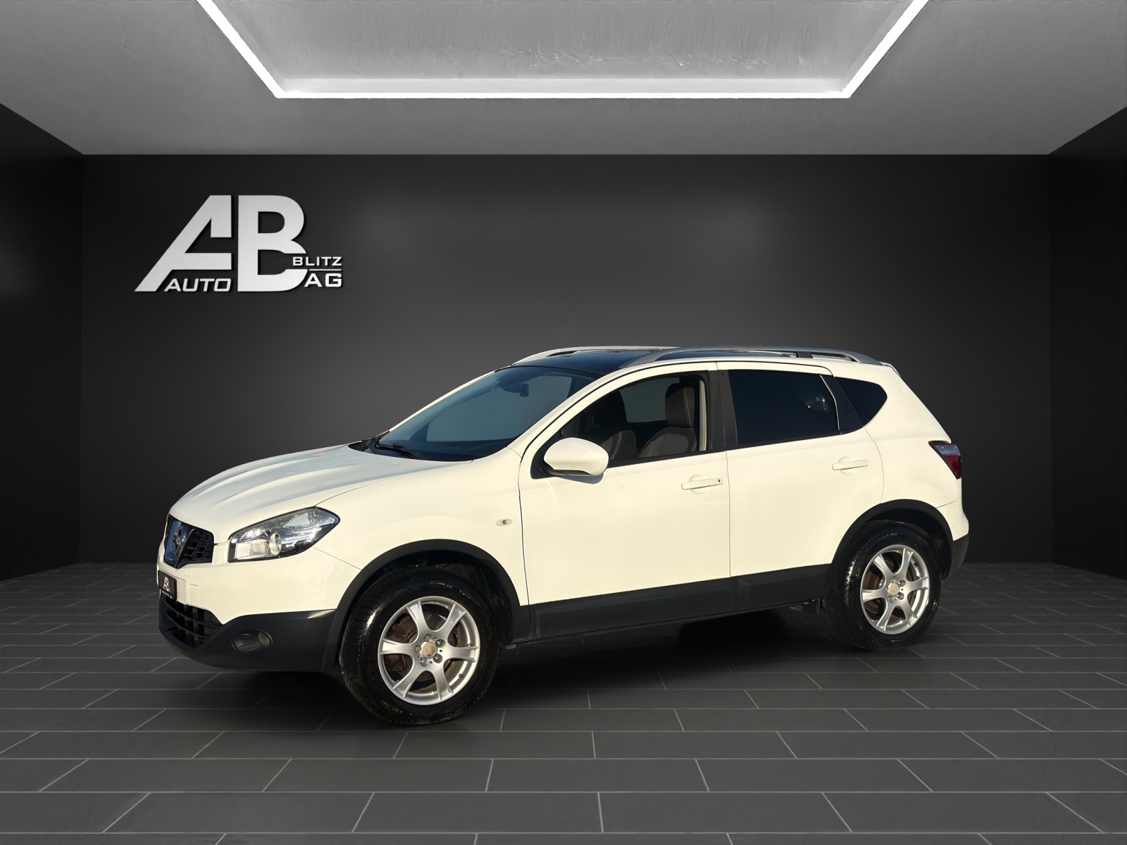 NISSAN Qashqai 2.0 i-Way XTronic CVT-image-1