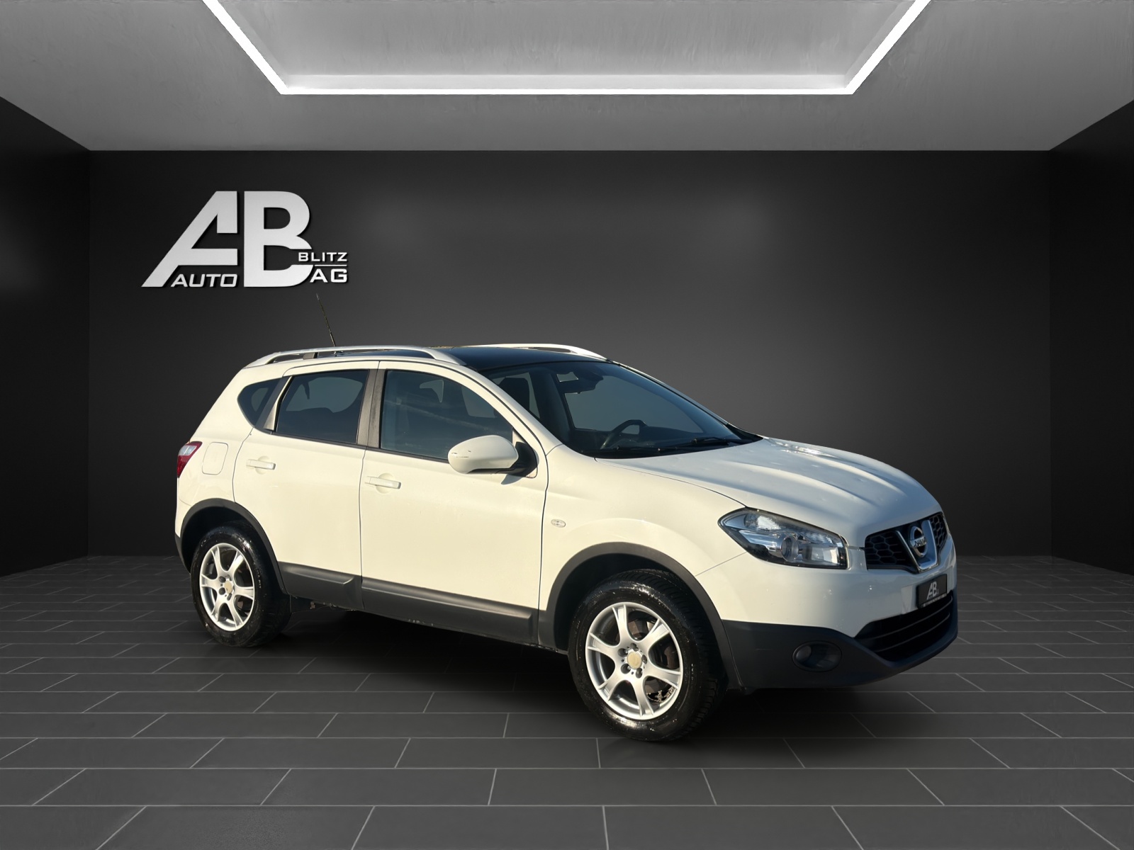 NISSAN Qashqai 2.0 i-Way XTronic CVT-image-5