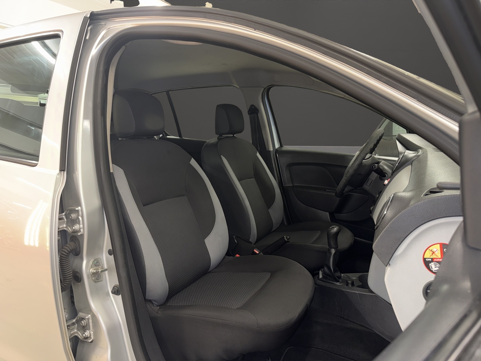 DACIA Sandero SCe 65 Comfort-image-7