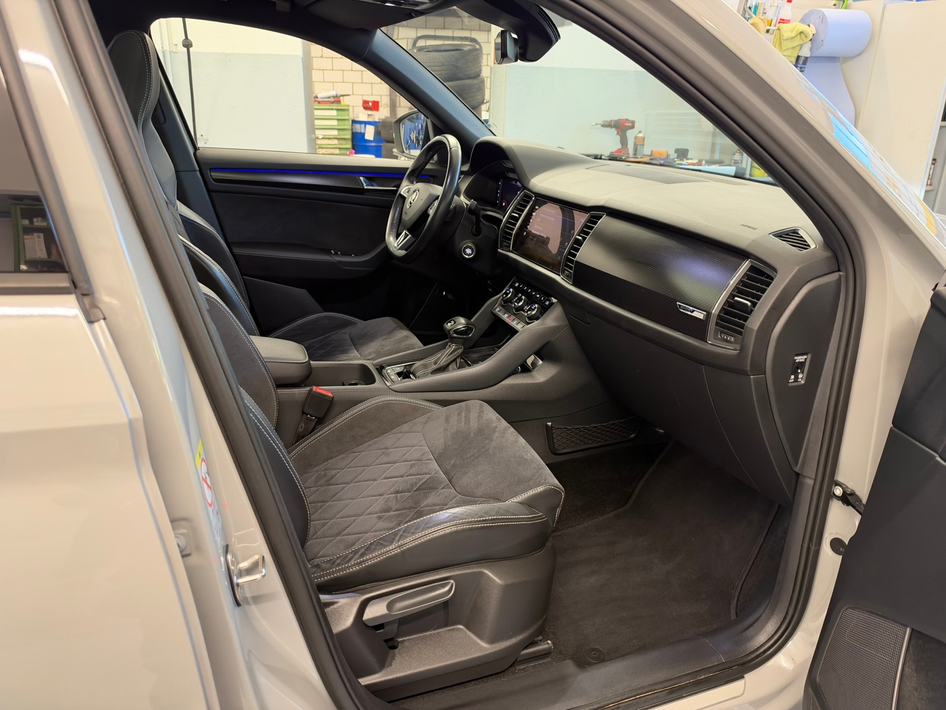 SKODA Kodiaq 2.0 TDI CR Sport Line 4x4 DSG-image-20