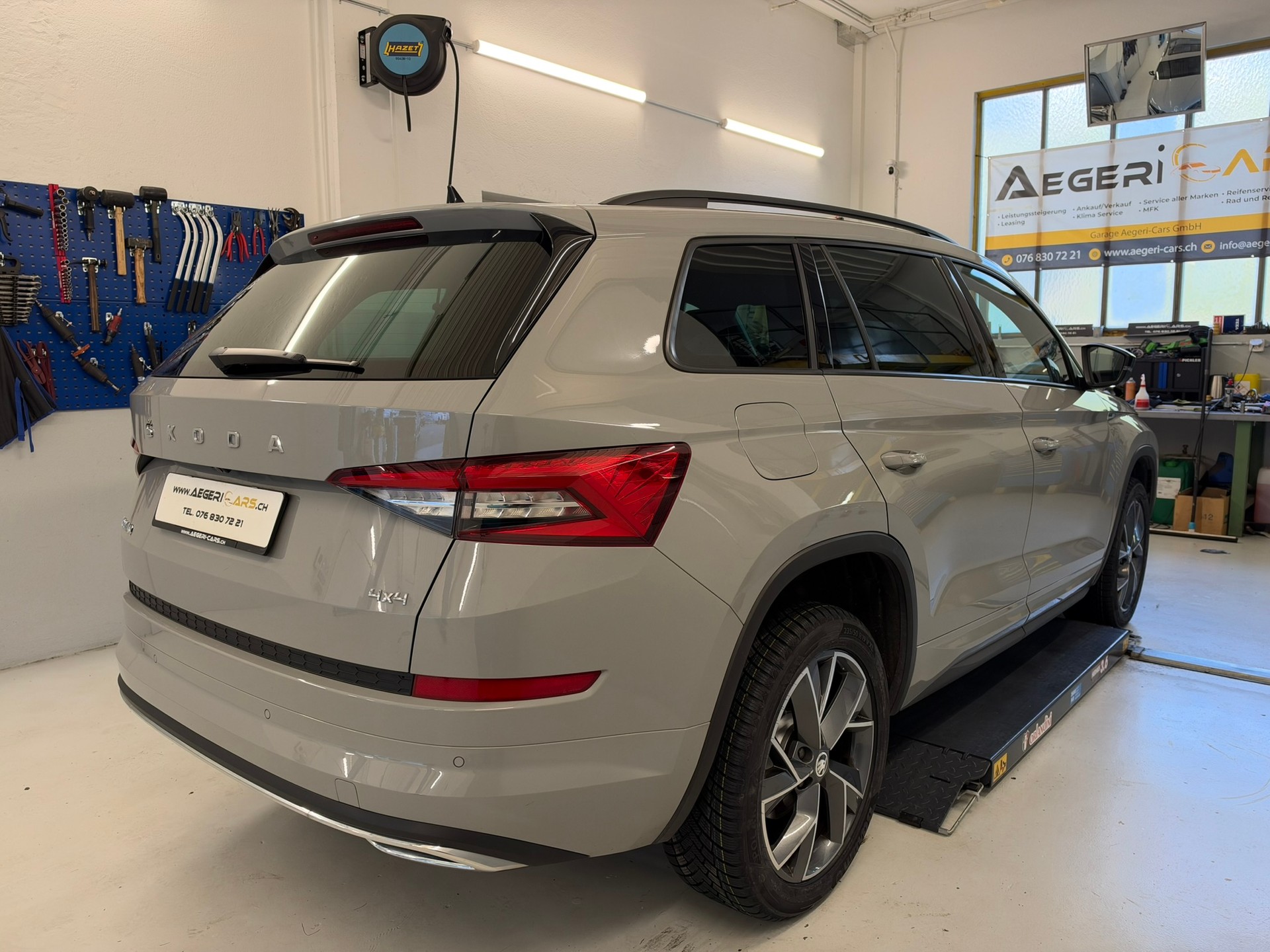 SKODA Kodiaq 2.0 TDI CR Sport Line 4x4 DSG-image-3