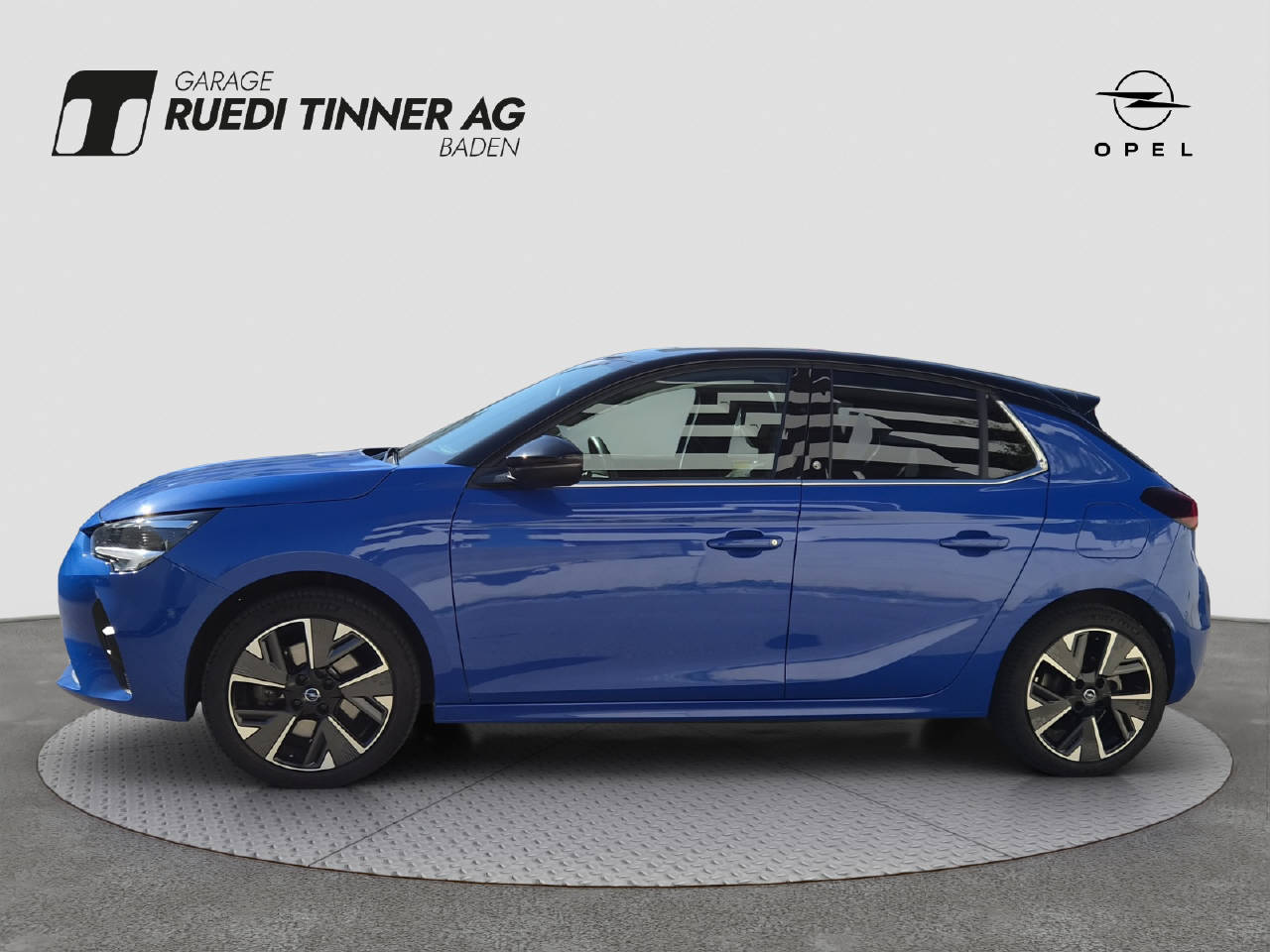 OPEL Corsa-e Elegance-showroom-element-2