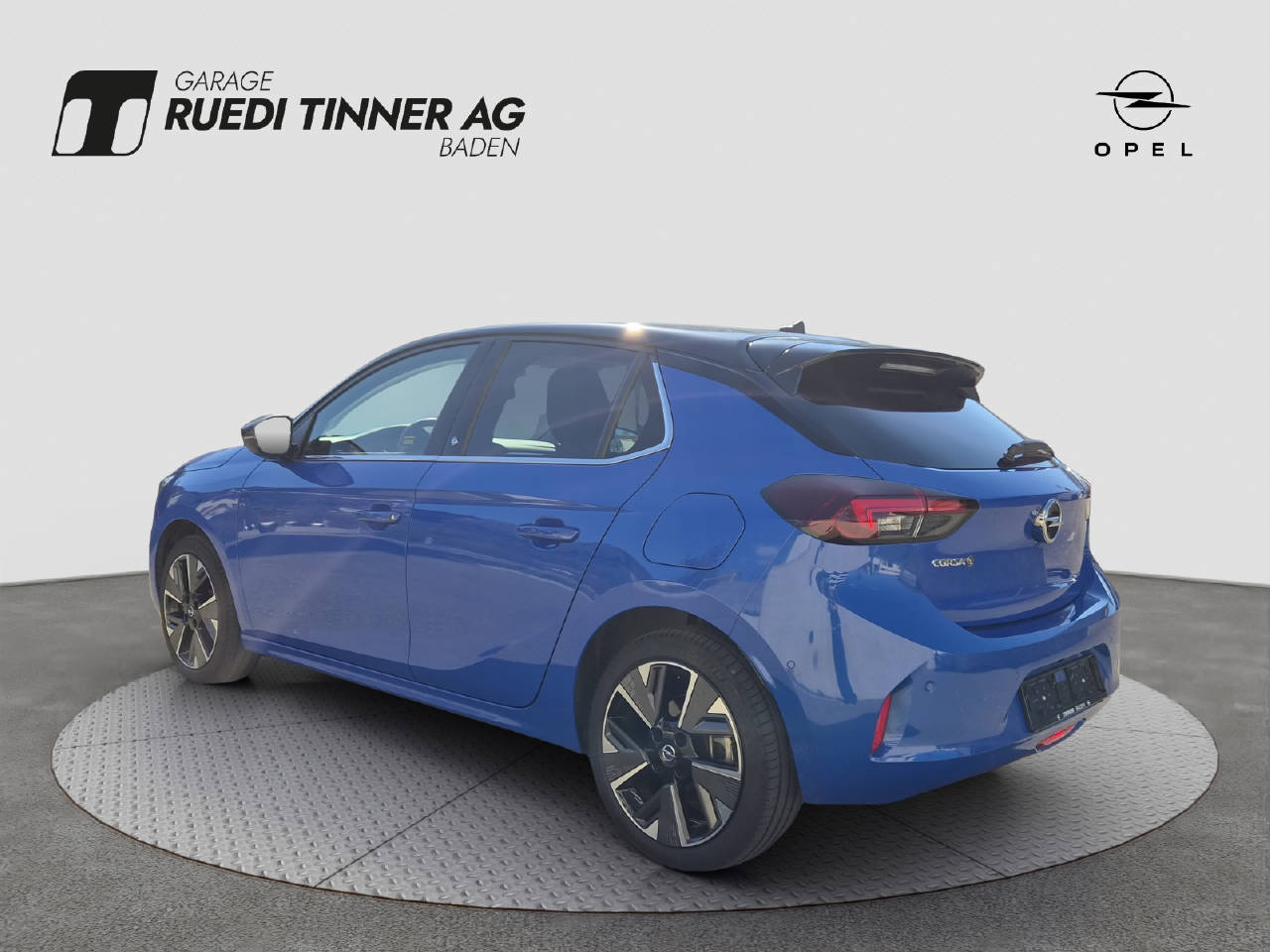 OPEL Corsa-e Elegance-showroom-element-3