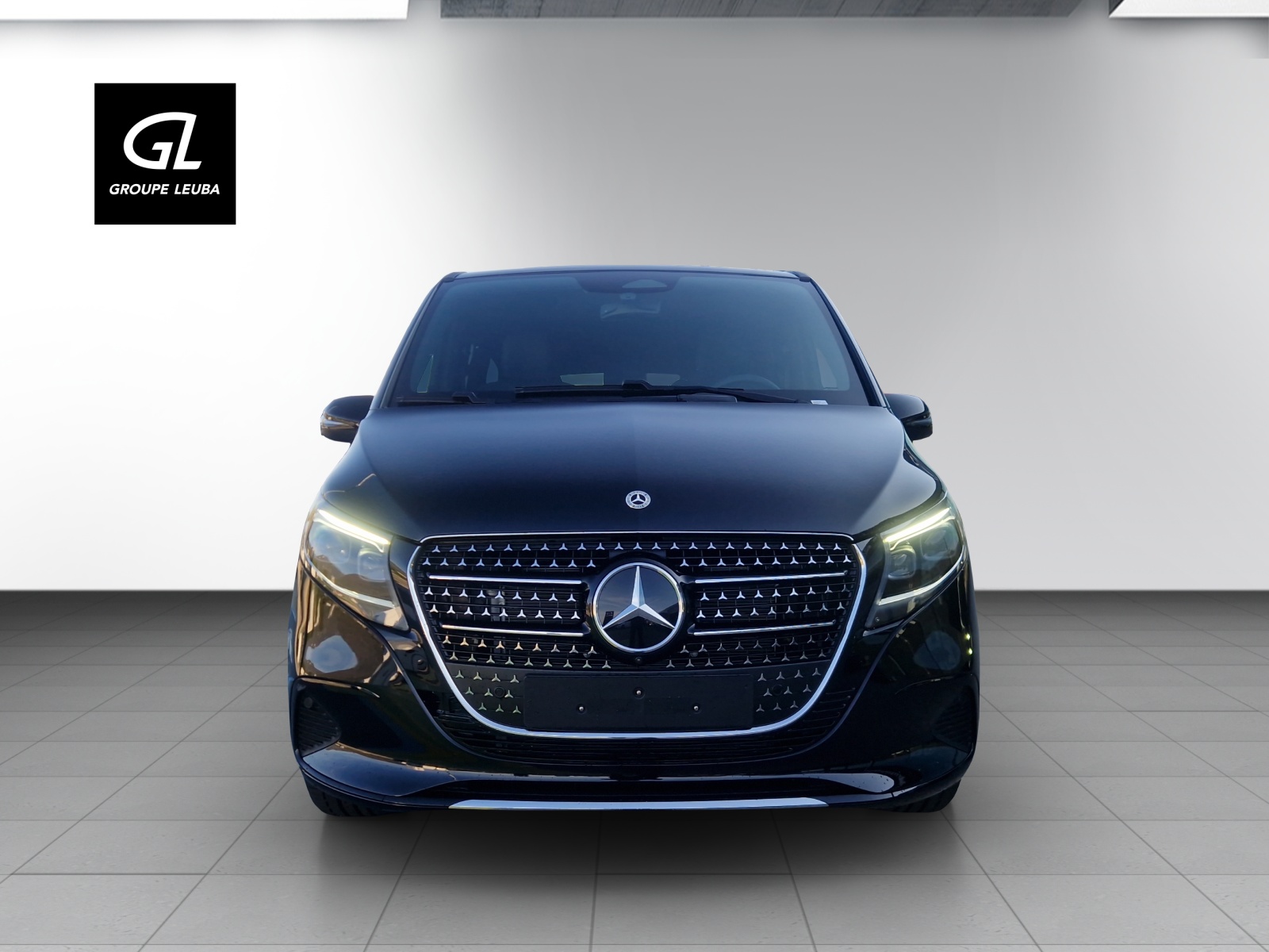 MERCEDES-BENZ V 250 d extralang 4Matic Avantgarde 9G-Tronic-image-1