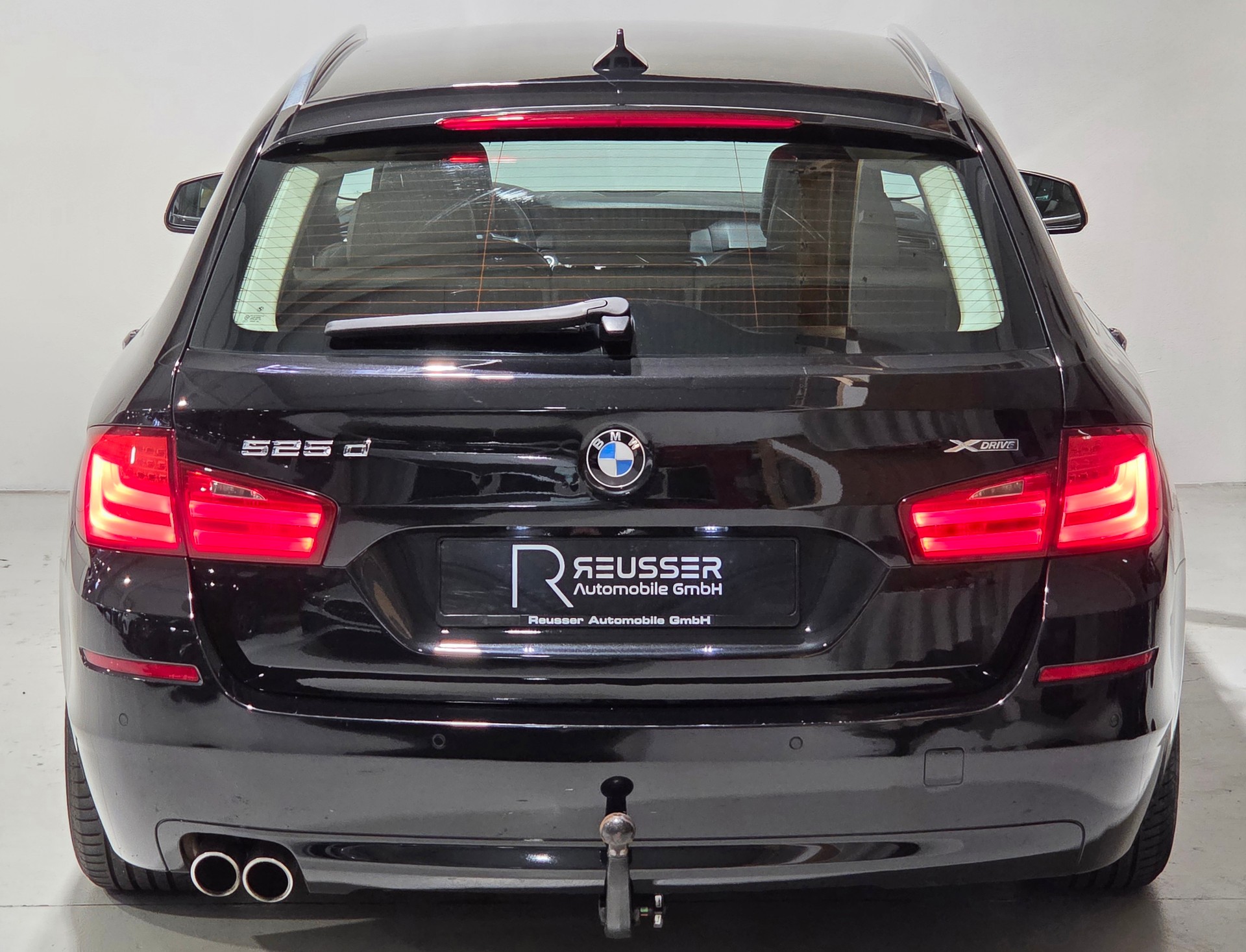 BMW 525d xDrive Touring Steptronic-image-4