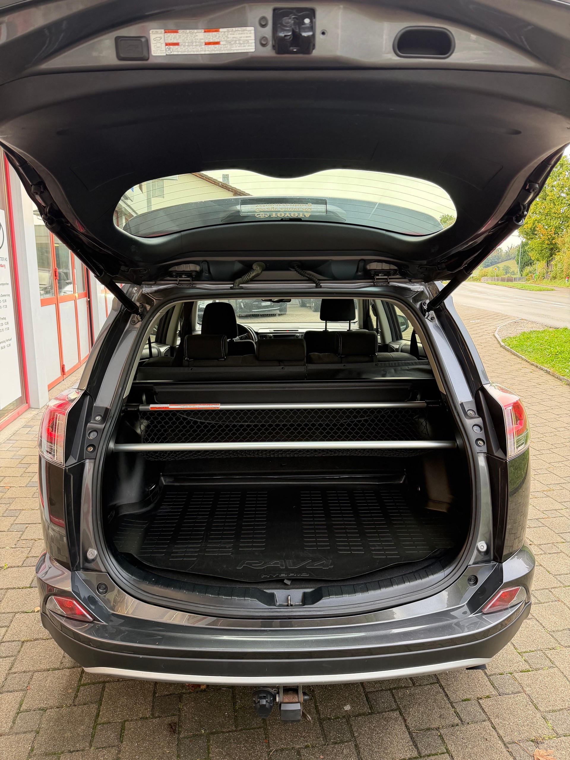 TOYOTA RAV-4 2.5 HSD Sol e-CVT-image-6