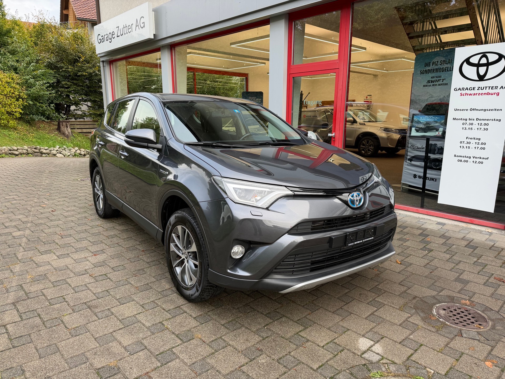 TOYOTA RAV-4 2.5 HSD Sol e-CVT-image-1