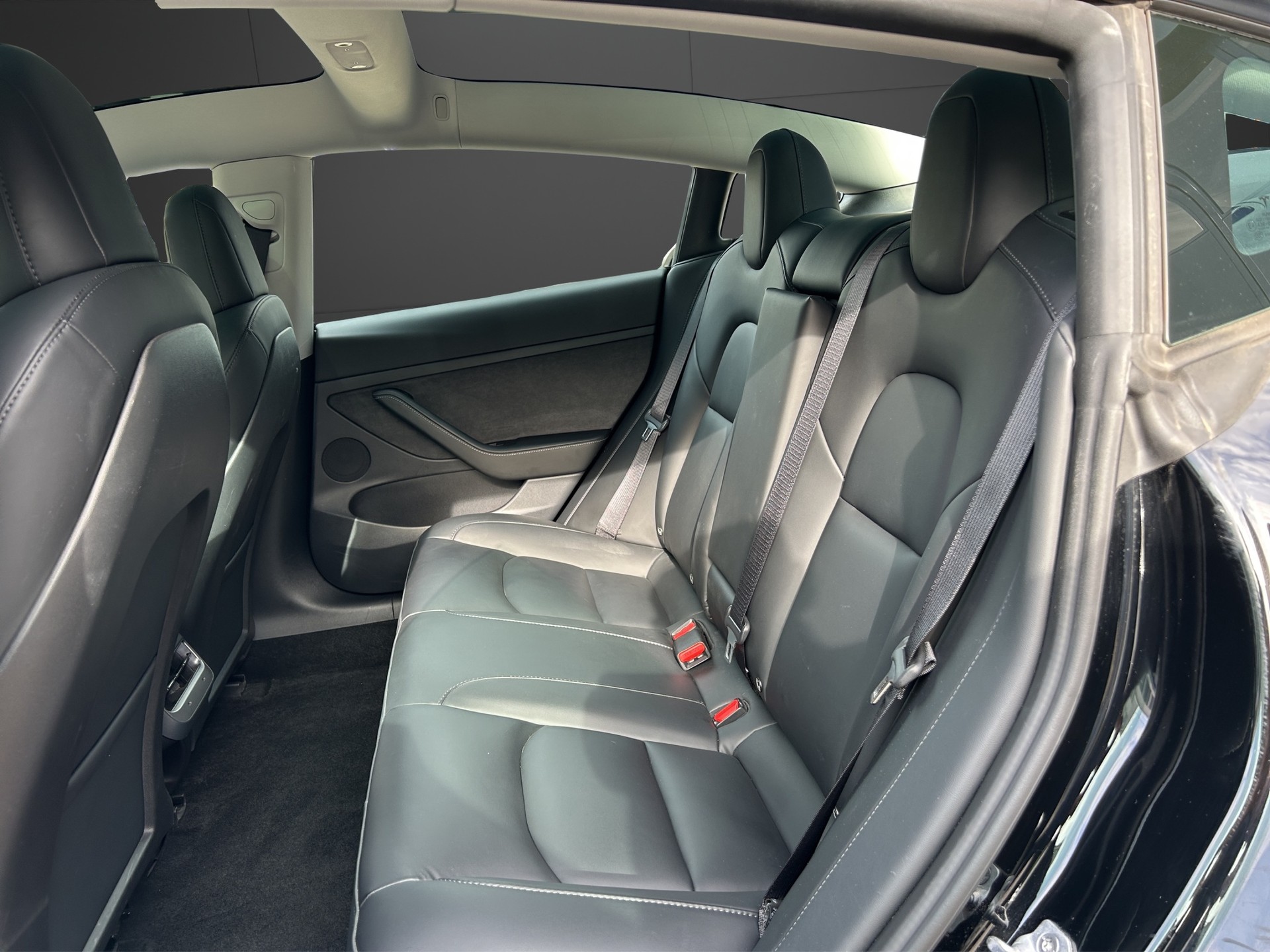 TESLA Model 3 Long Range Dual Motor AWD / AMD Ryzen /-image-6