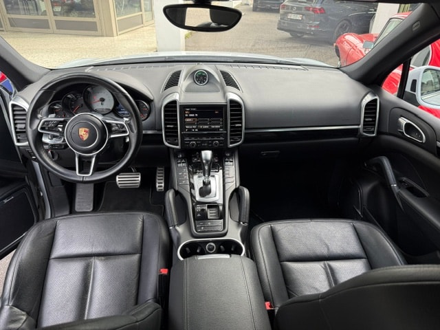 PORSCHE Cayenne S Diesel-image-10