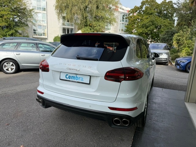 PORSCHE Cayenne S Diesel-image-5