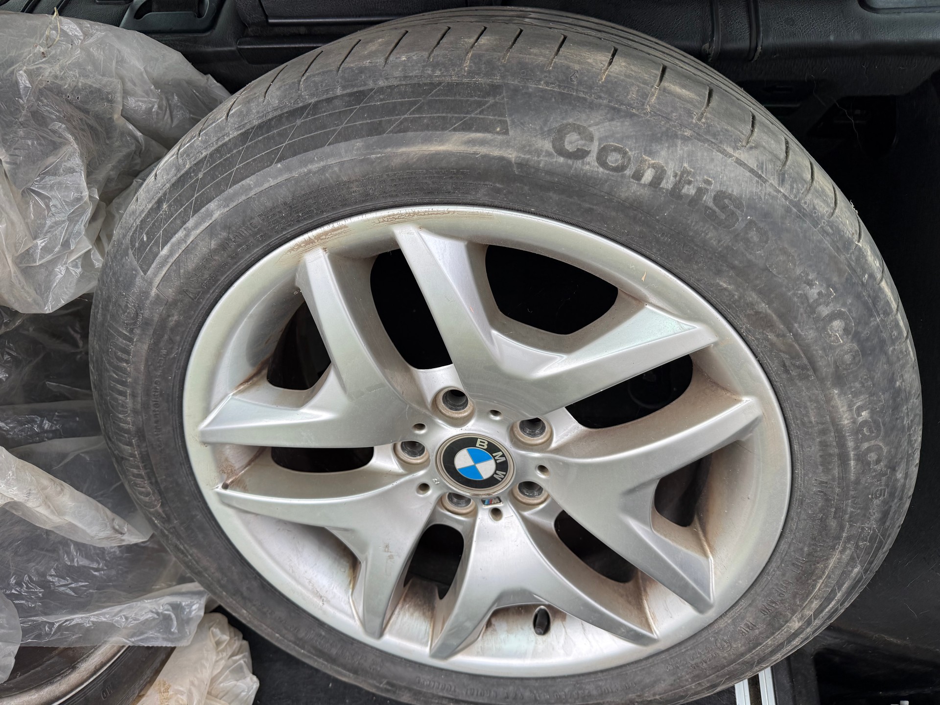 BMW X3 xDrive 30i (3.0si)-image-11