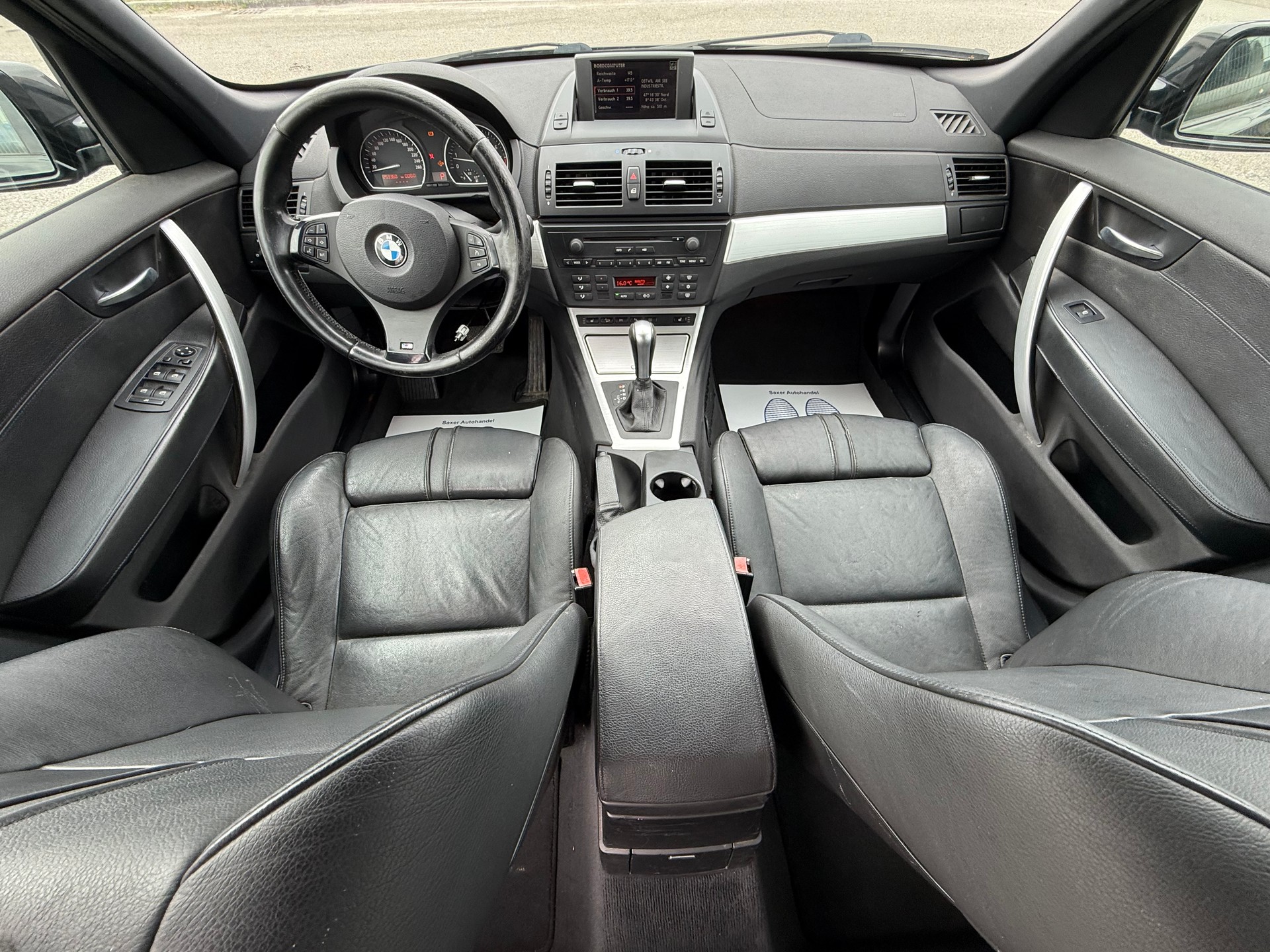 BMW X3 xDrive 30i (3.0si)-image-6