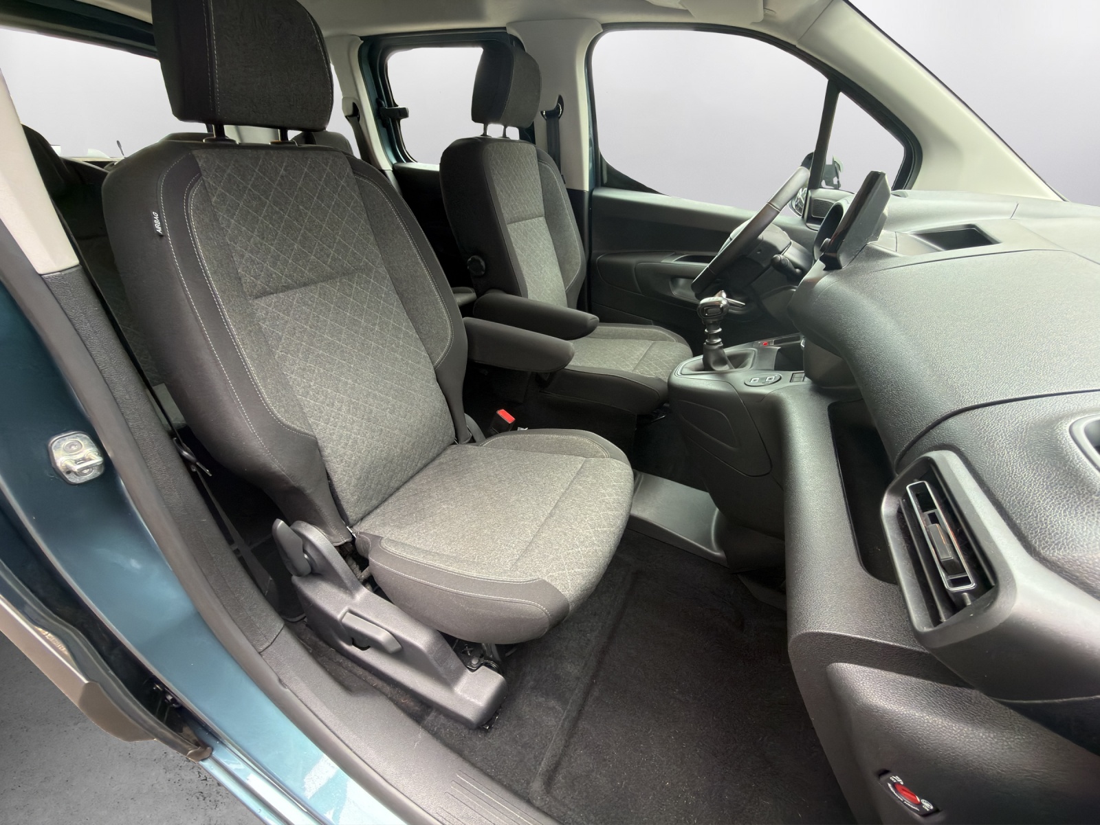 OPEL Combo 1.2-image-13