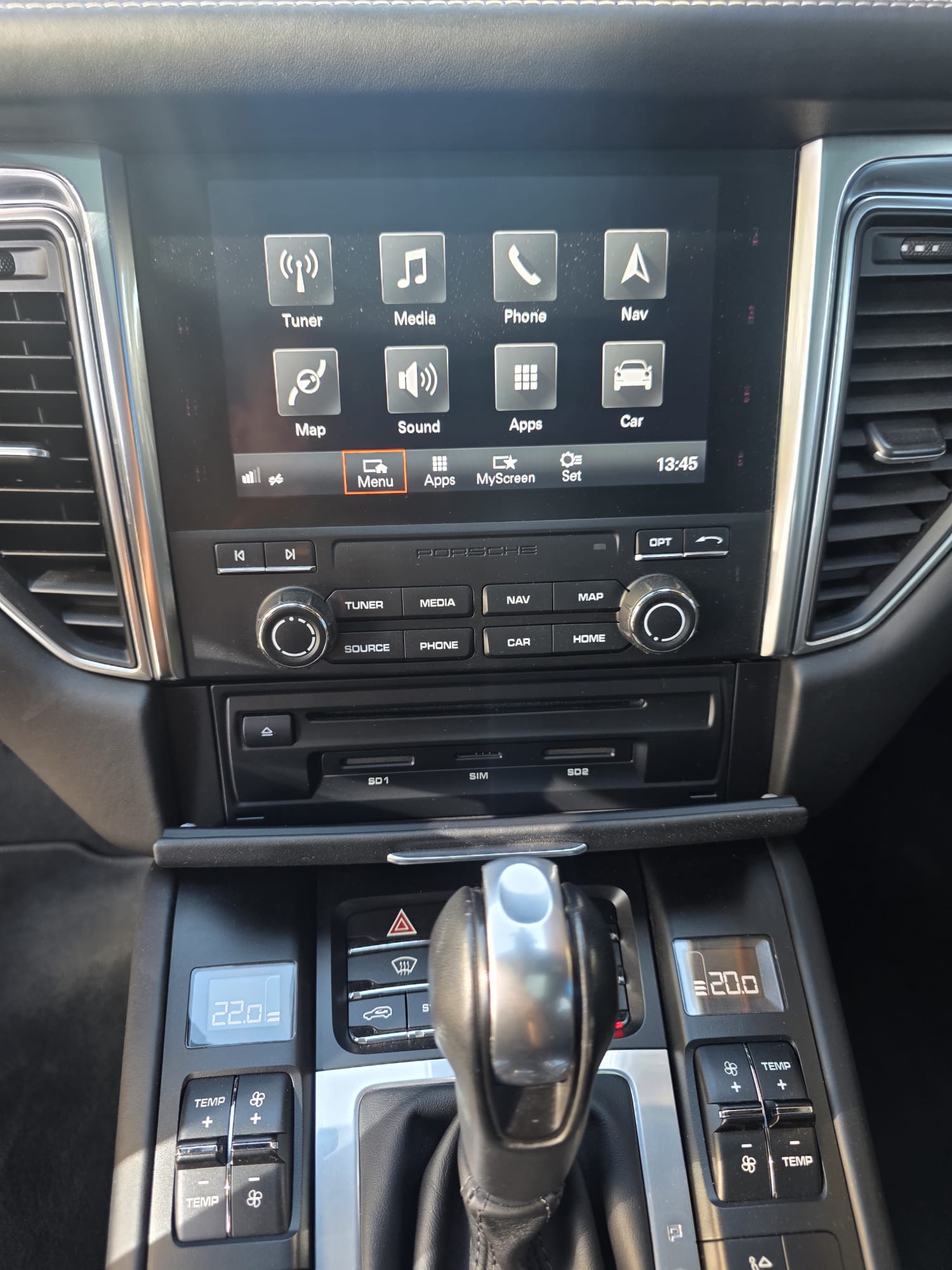 PORSCHE Macan GTS PDK-image-12
