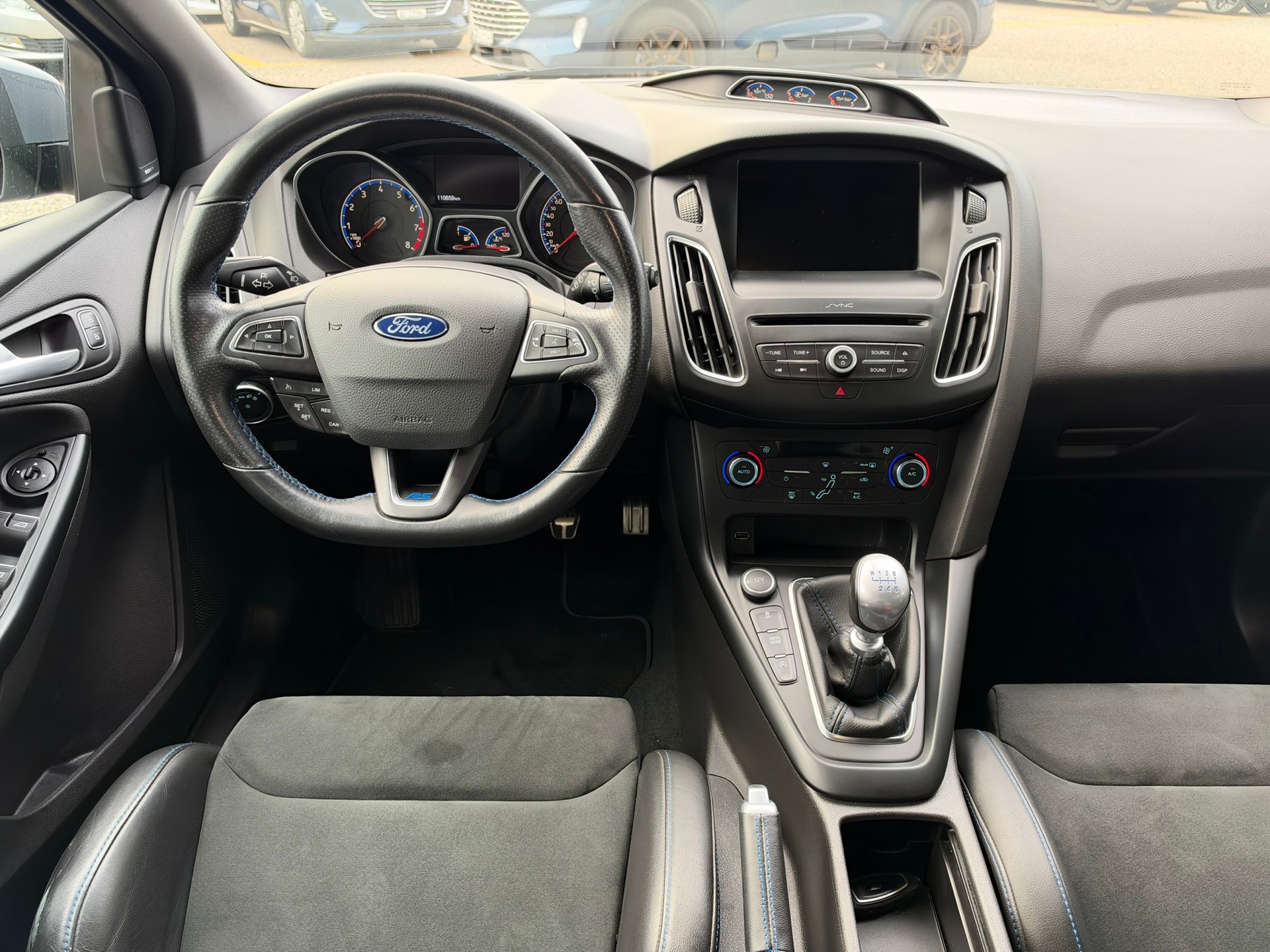 FORD Focus 2.3 EcoBoost RS AWD-image-8