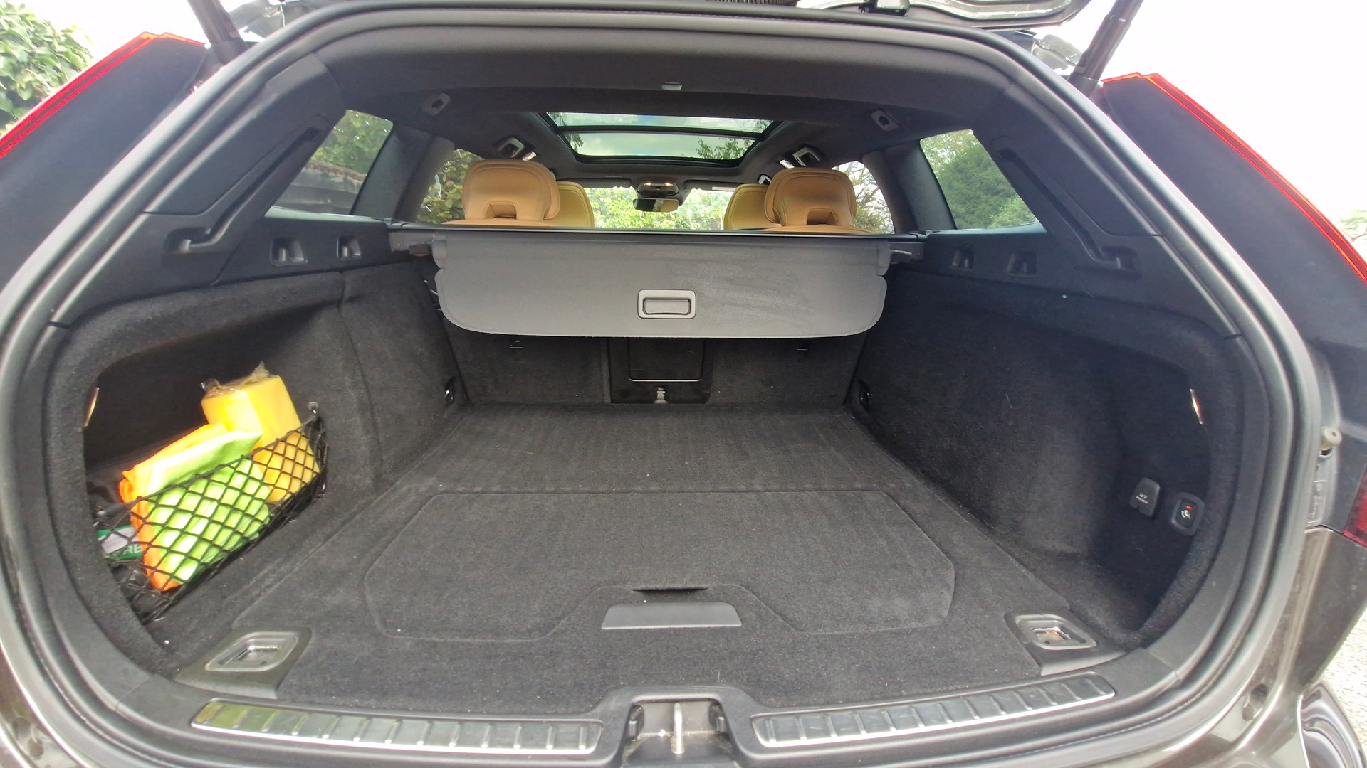 VOLVO 2.0 B4 AWD-image-8