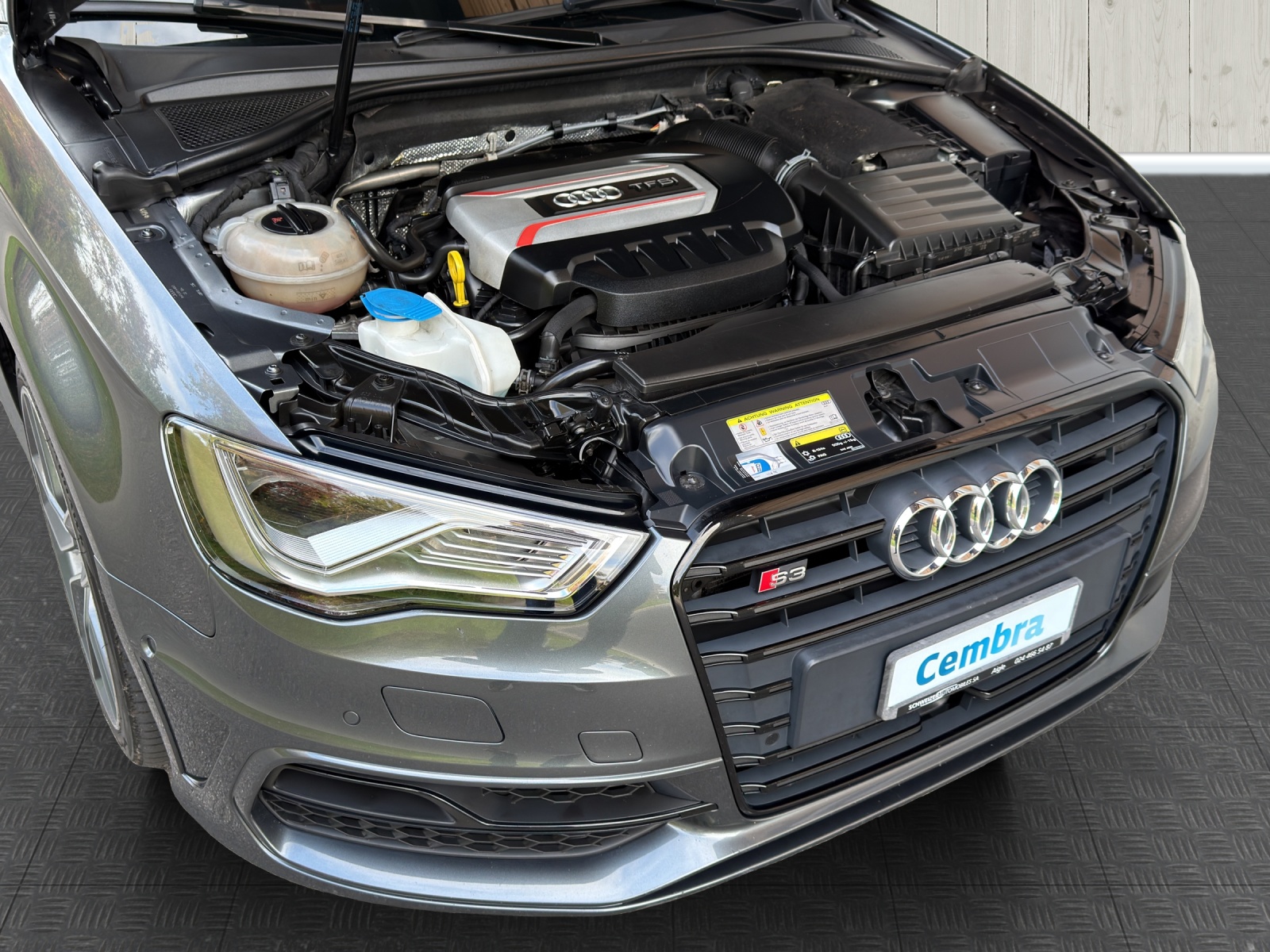AUDI S3 Sportback 2.0 TFSI quattro S-tronic-image-15