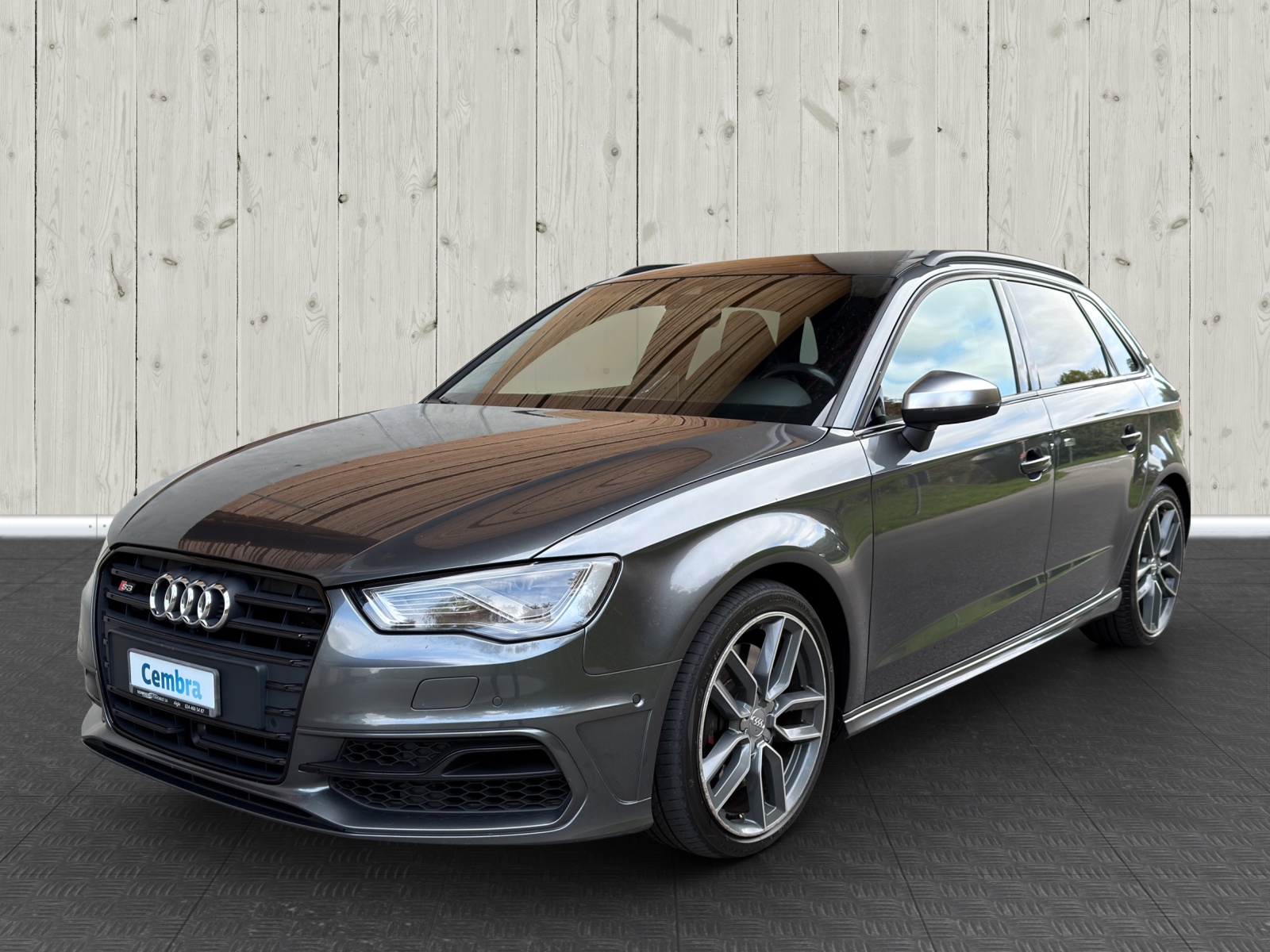AUDI S3 Sportback 2.0 TFSI quattro S-tronic-image-2