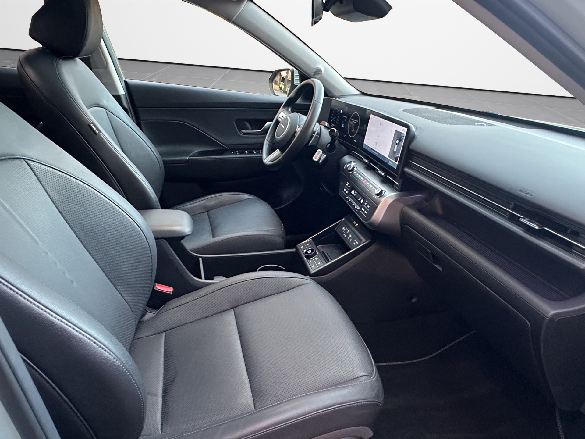 HYUNDAI Kona 1.6 GDi HEV Vertex DCT-image-14