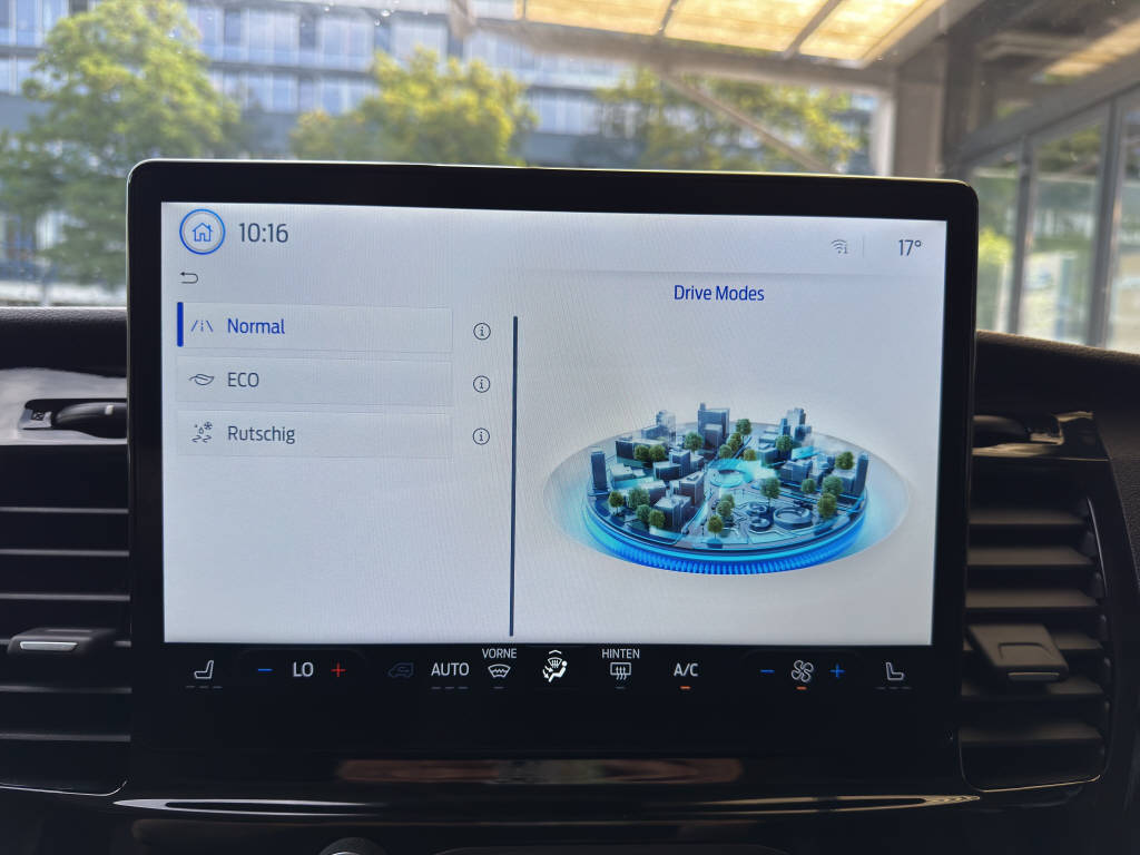 FORD E-Transit Van 350 L2H2 67kWh Trend-image-9