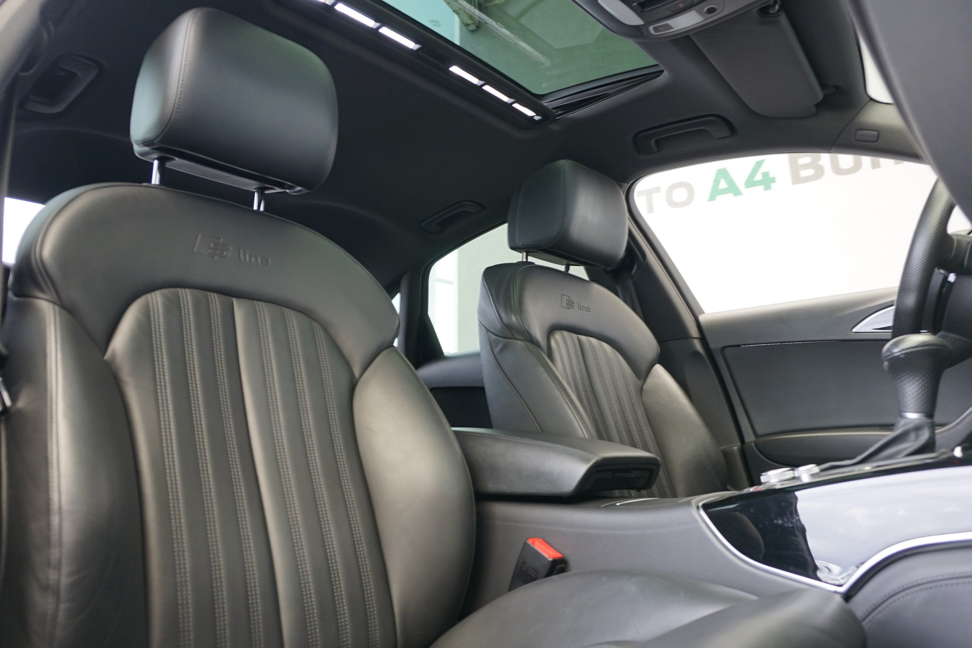 AUDI A6 3.0 BiTDI quattro Limousine 313PS Automat-image-21