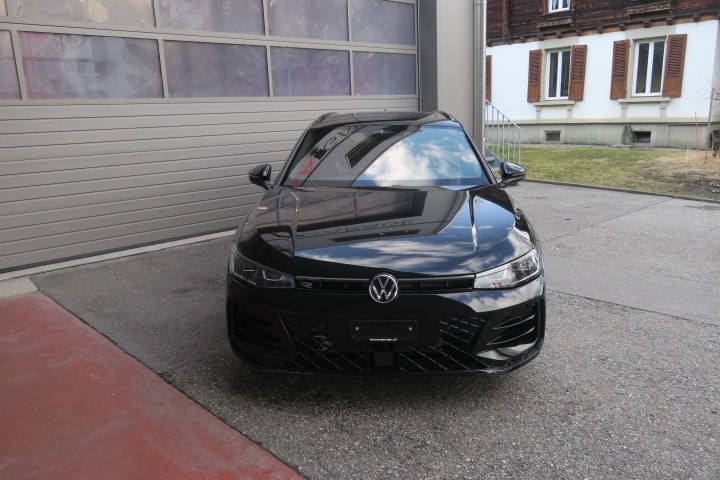 VW Passat Variant 2.0 TSI evo4 R-Line 4 Motion DSG-image-1