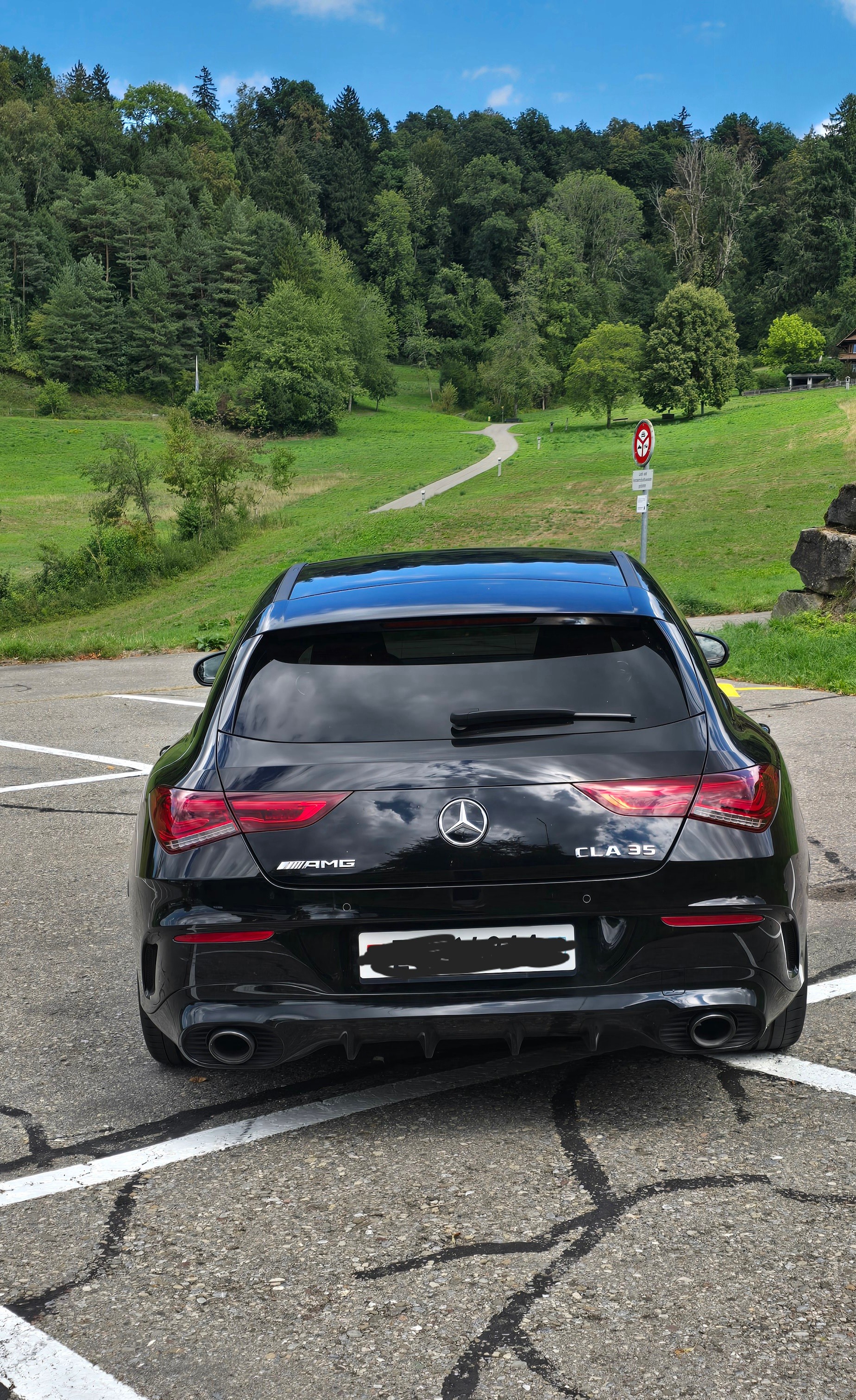 MERCEDES-BENZ CLA Shooting Brake 35 AMG 4Matic 7G-DCT-image-11