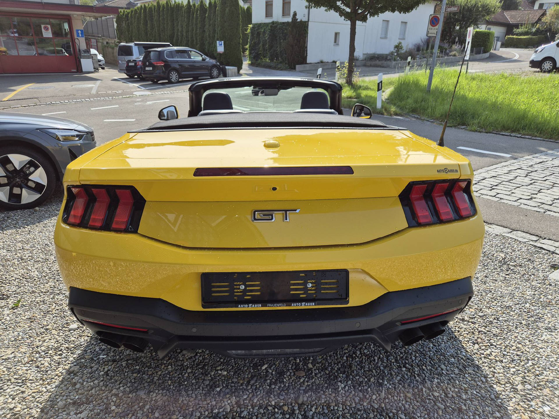 FORD Mustang Convertible 5.0 V8 GT-image-6