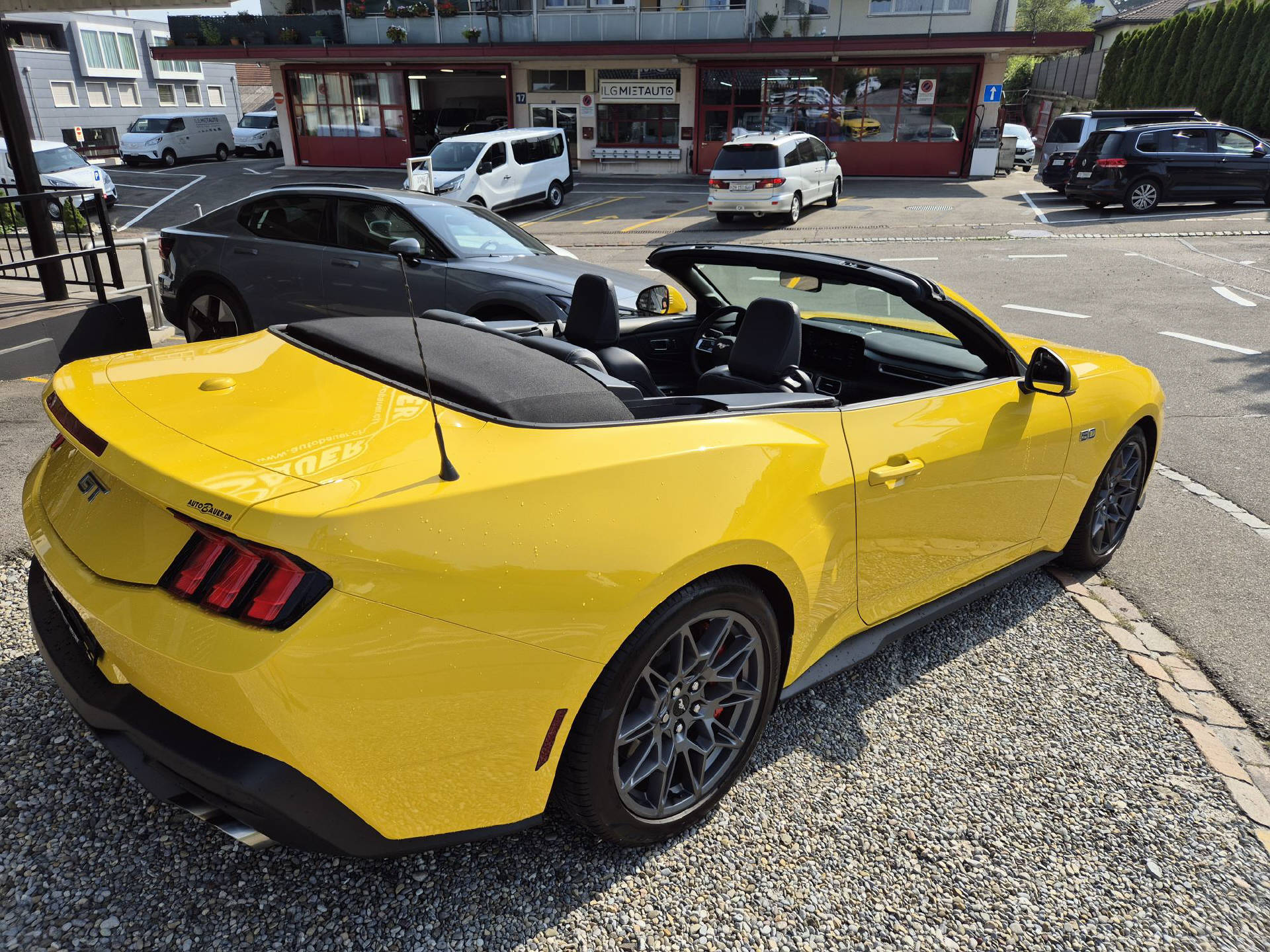 FORD Mustang Convertible 5.0 V8 GT-image-8