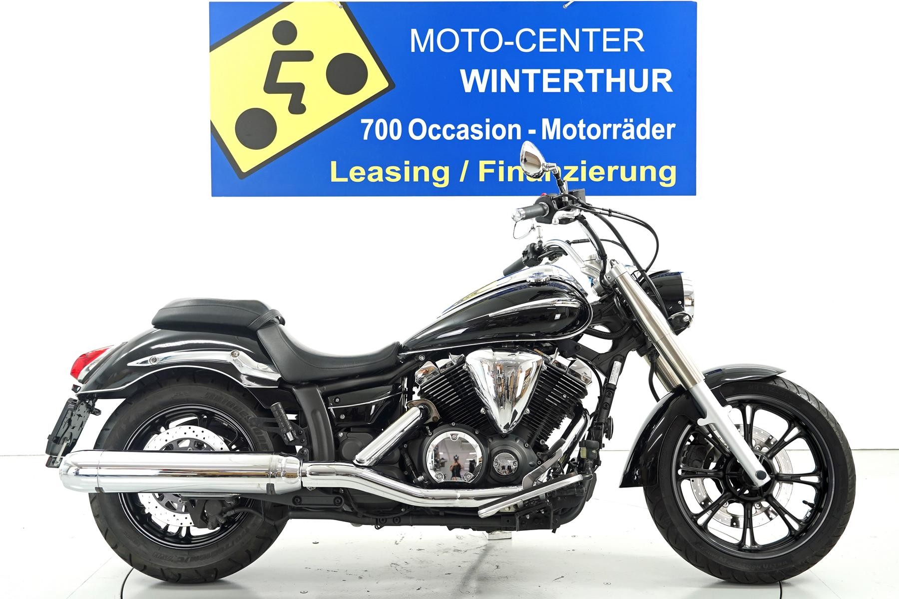 YAMAHA XVS 950