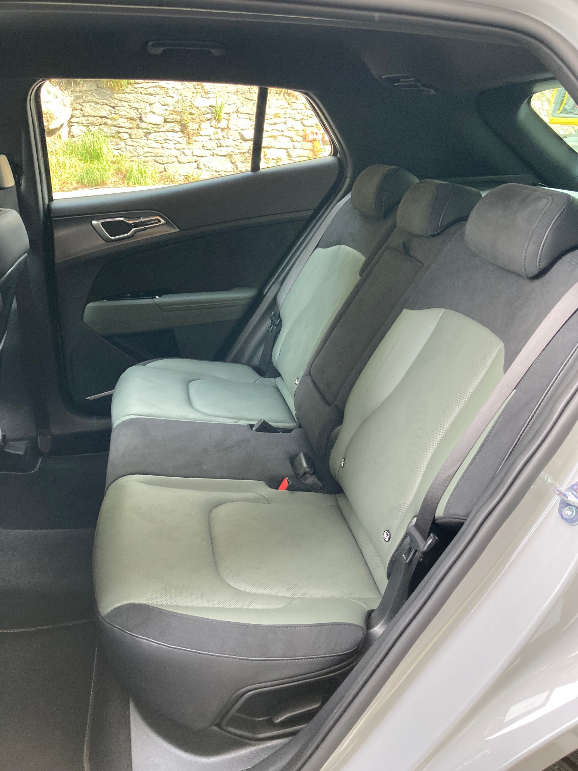 KIA Sportage 1.6T-GDi MHEV Power Edition 4x4 7DCT-image-11