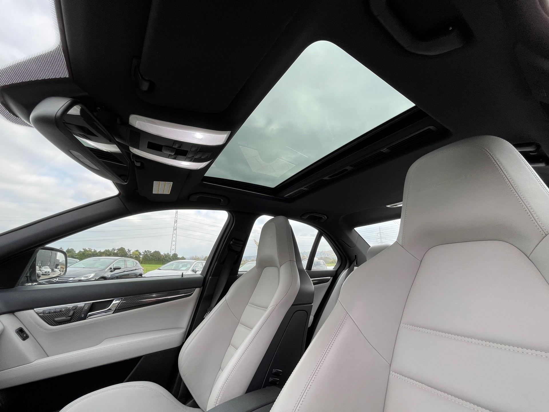 MERCEDES-BENZ C 63 AMG Avantgarde 7G-Tronic-image-10