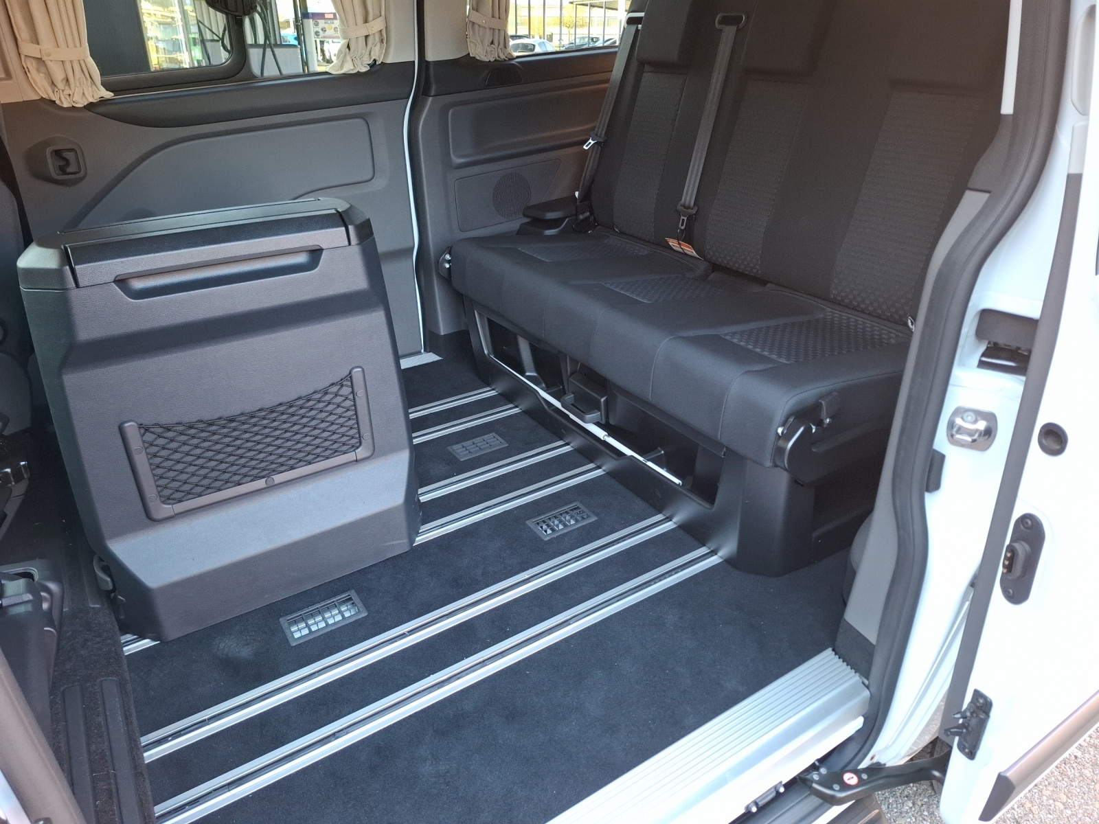 FORD Transit Custom 2.0 TDCi 320 L1 S-Camper-image-11